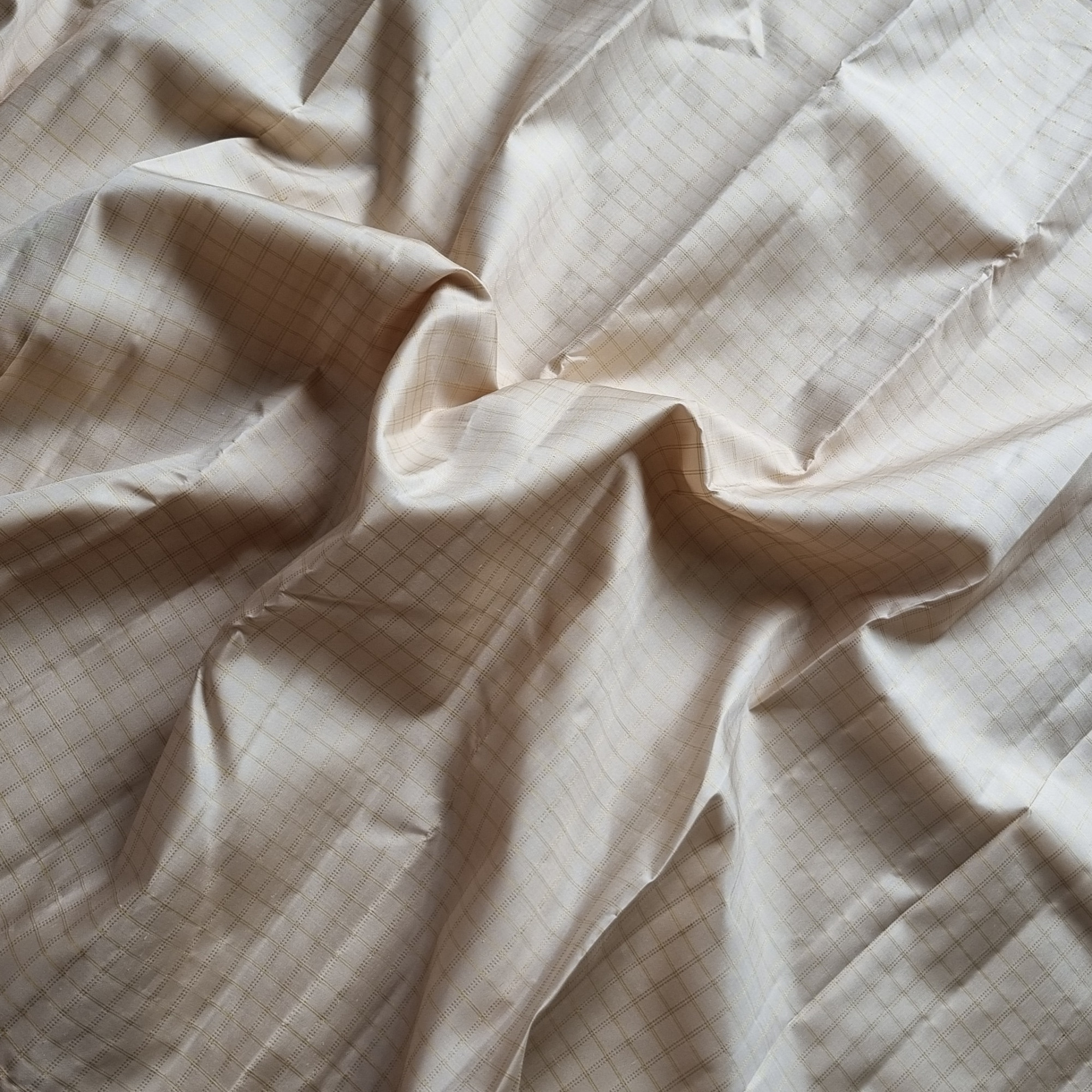 YARDAGE Kanjivaram Silk offwhite with zari kattam
