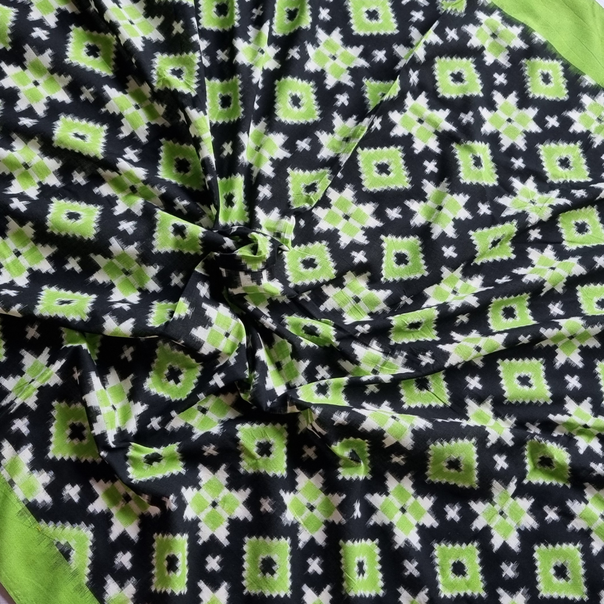 YARDAGE - Cotton Double Ikat telia design green black and white