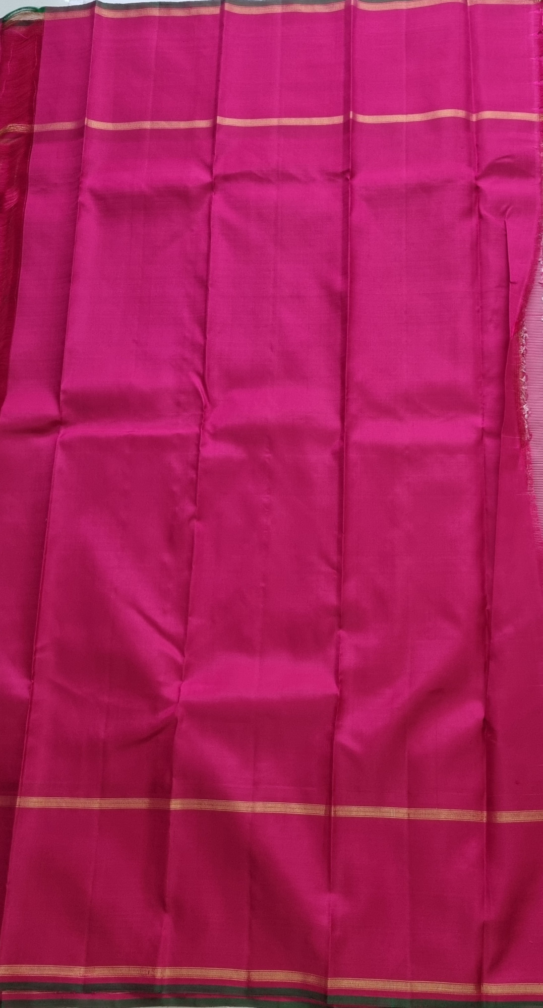 Kanjivaram Silk Timeless ivory and arakku Kai Korvai