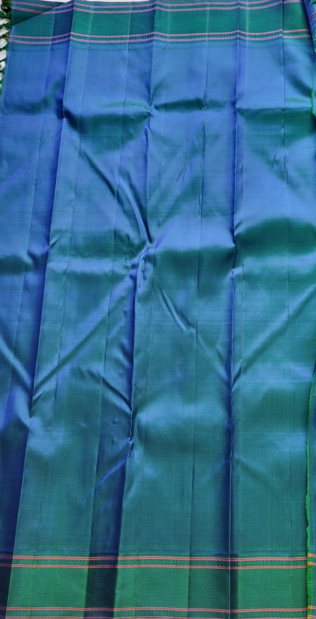 Kanjivaram Silk peacock color Mayil chakram
