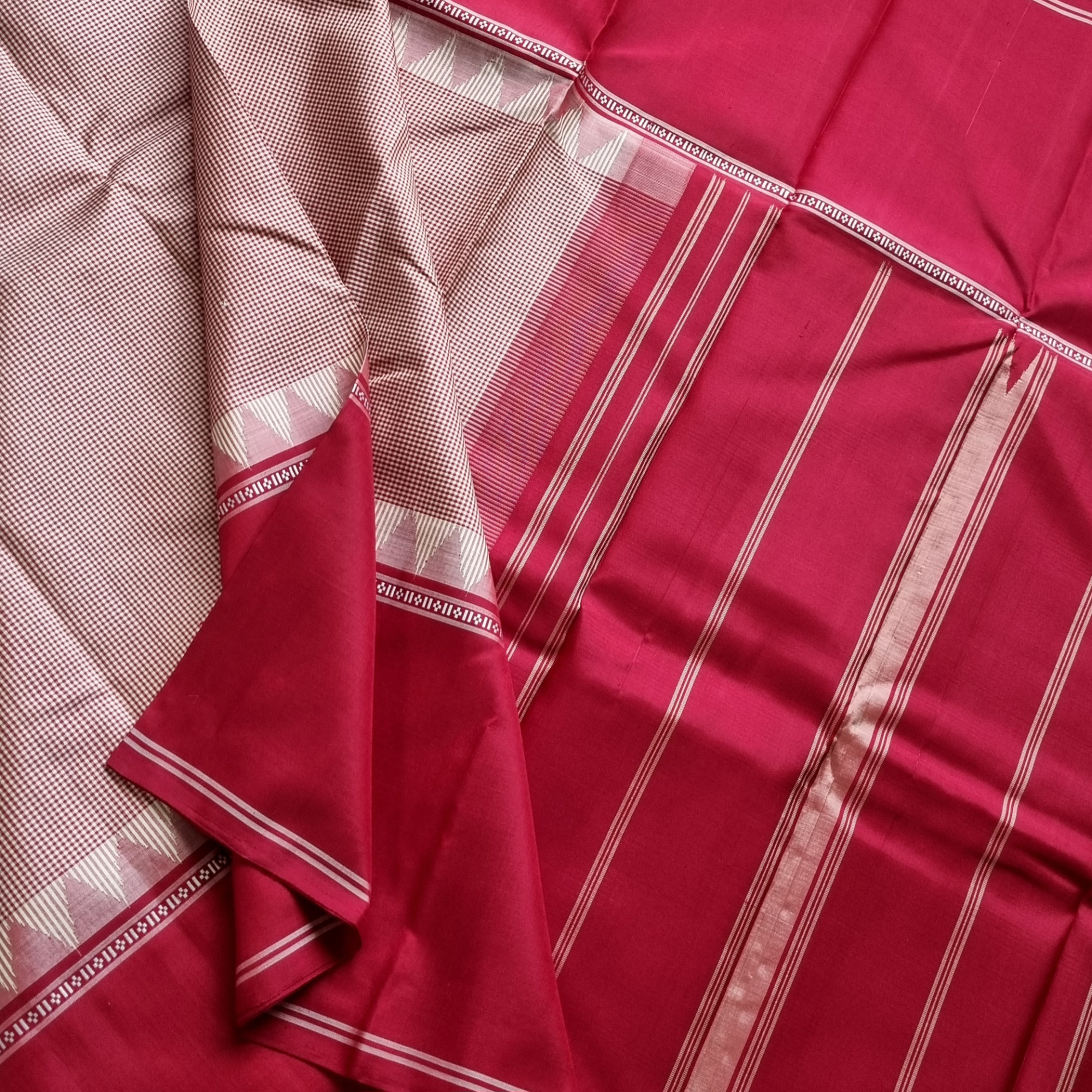 Kanjivaram Silk Podi kattam Korvai threadwork