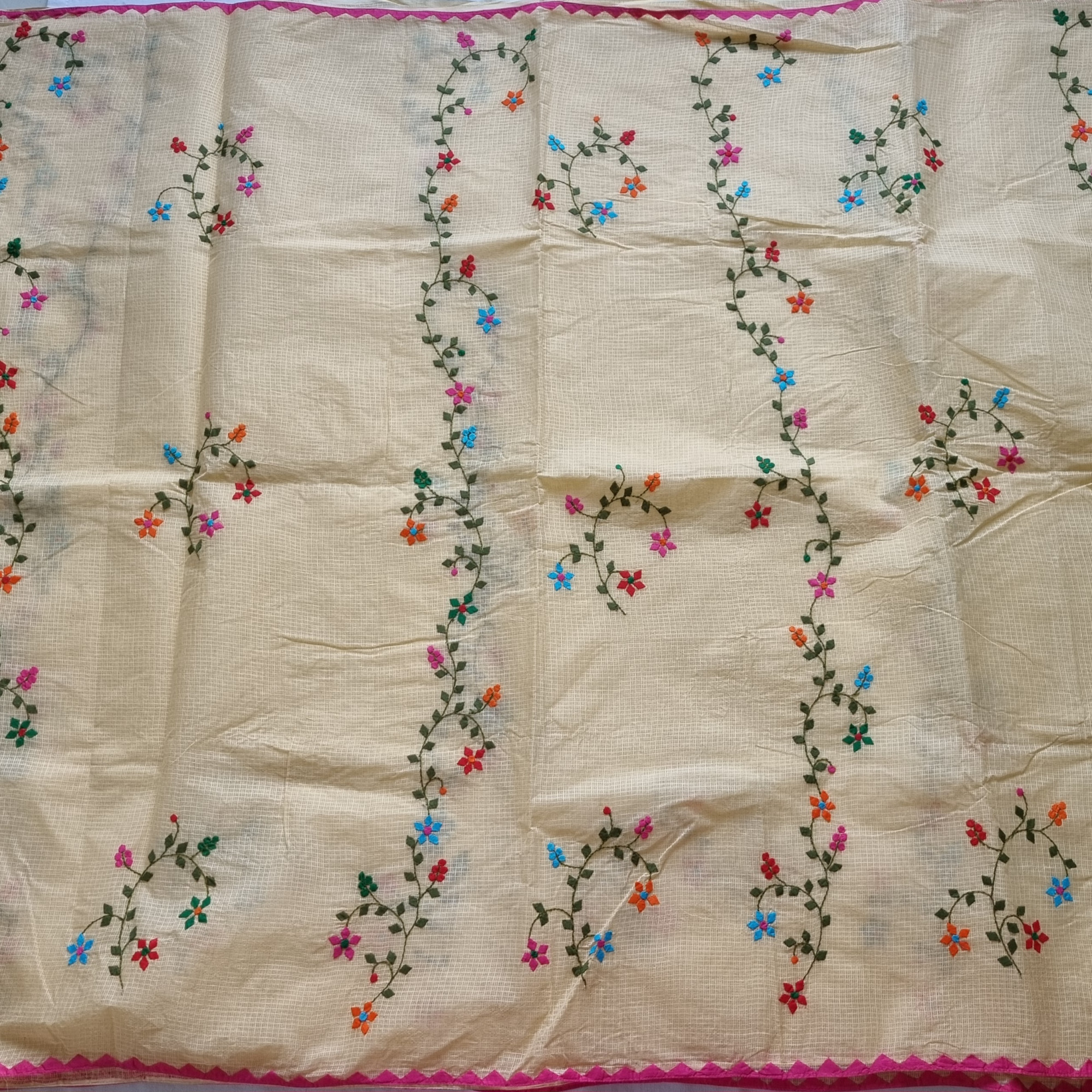 Rangeeli - multicolor Phool patti ka kaam X beige Kota