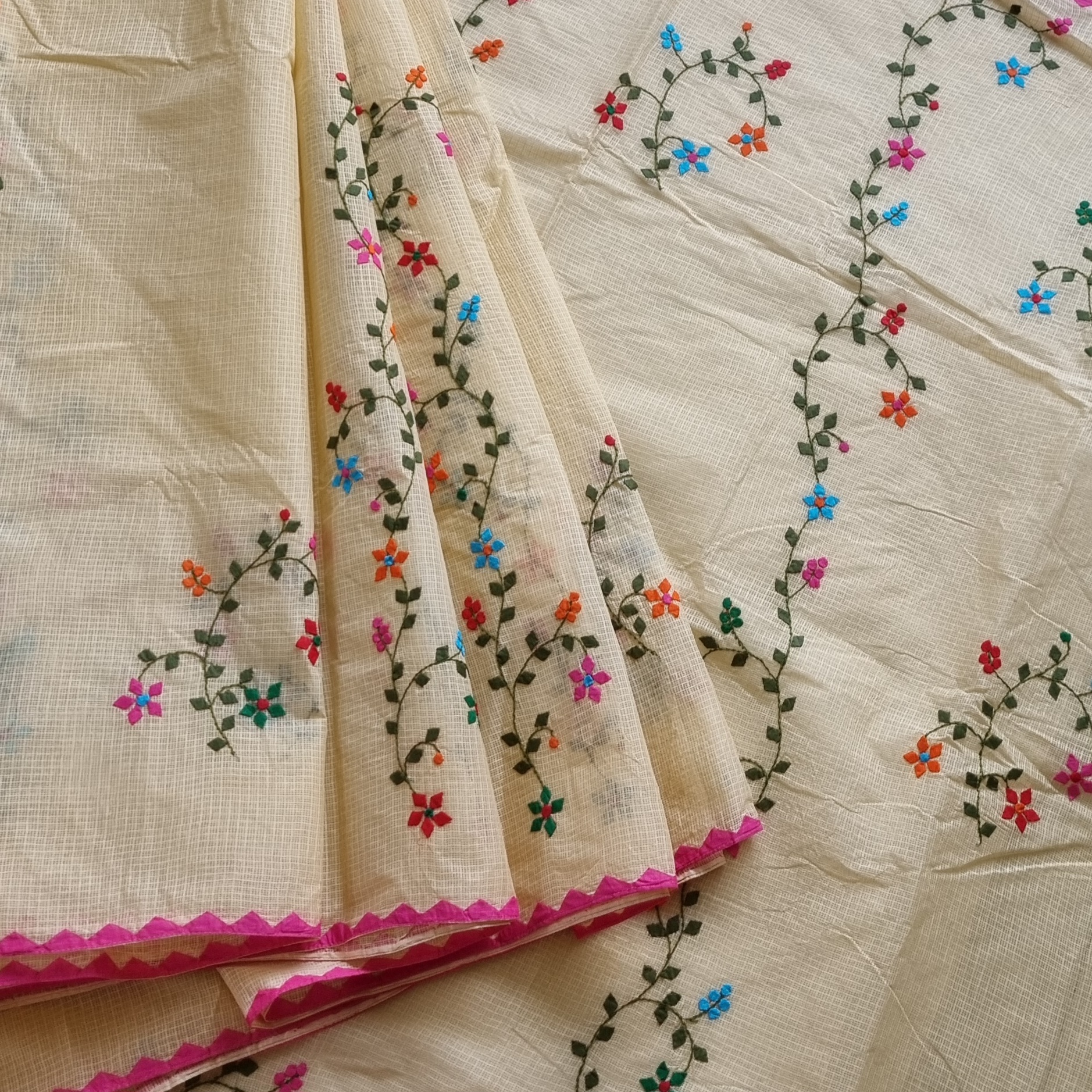 Rangeeli - multicolor Phool patti ka kaam X beige Kota