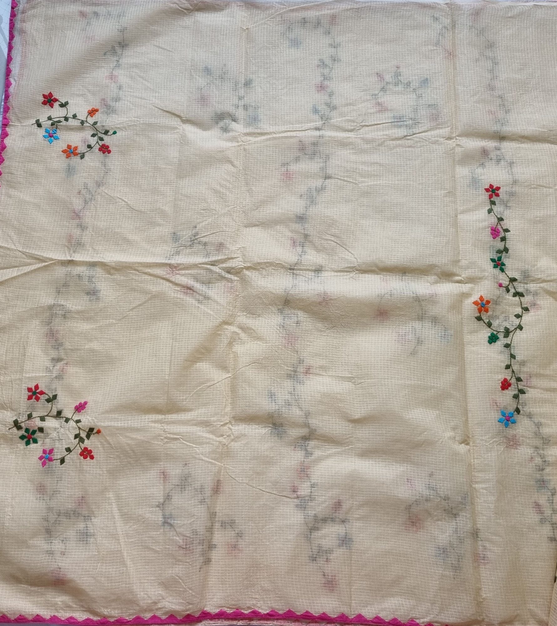 Rangeeli - multicolor Phool patti ka kaam X beige Kota