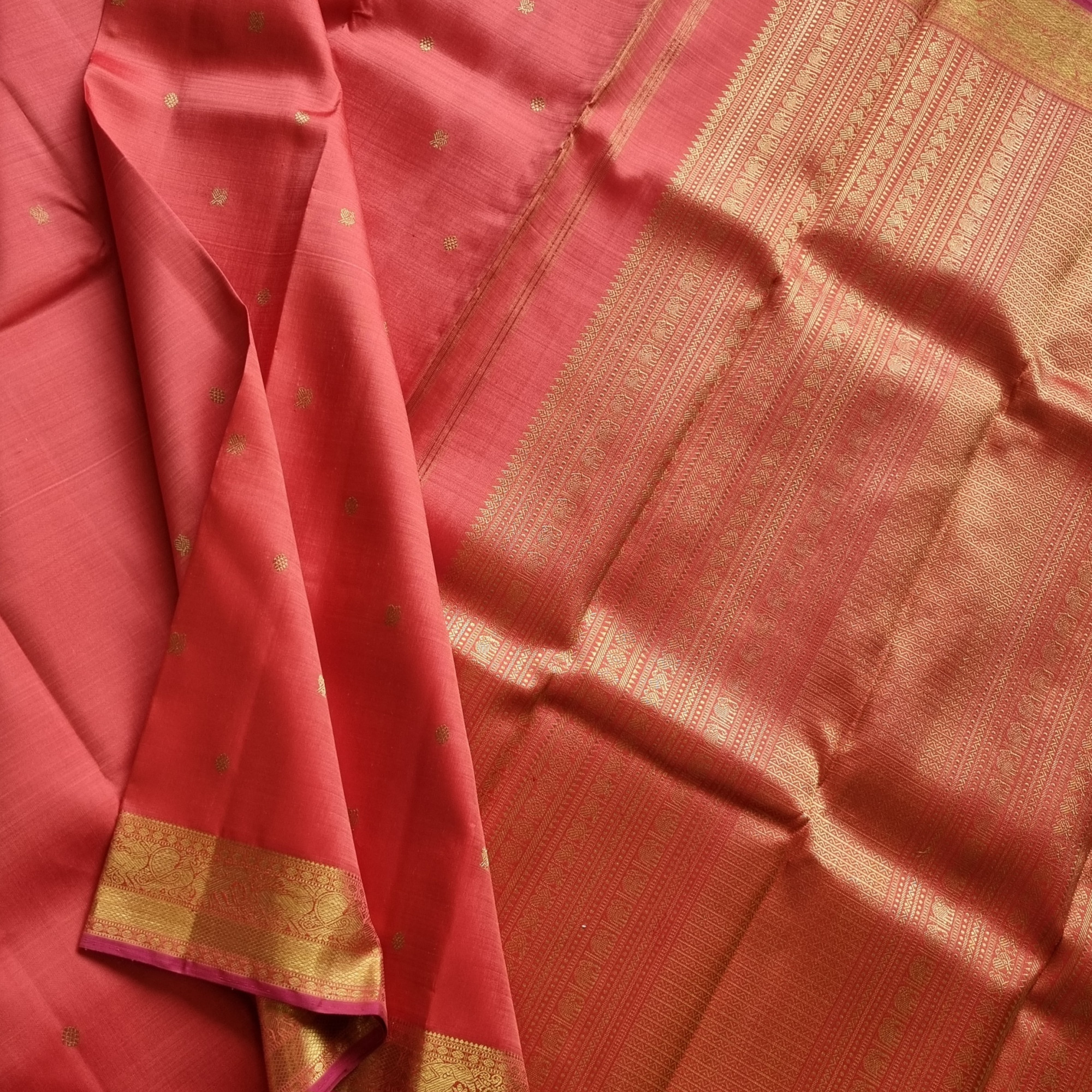 Kanjivaram Silk Kanakambaram