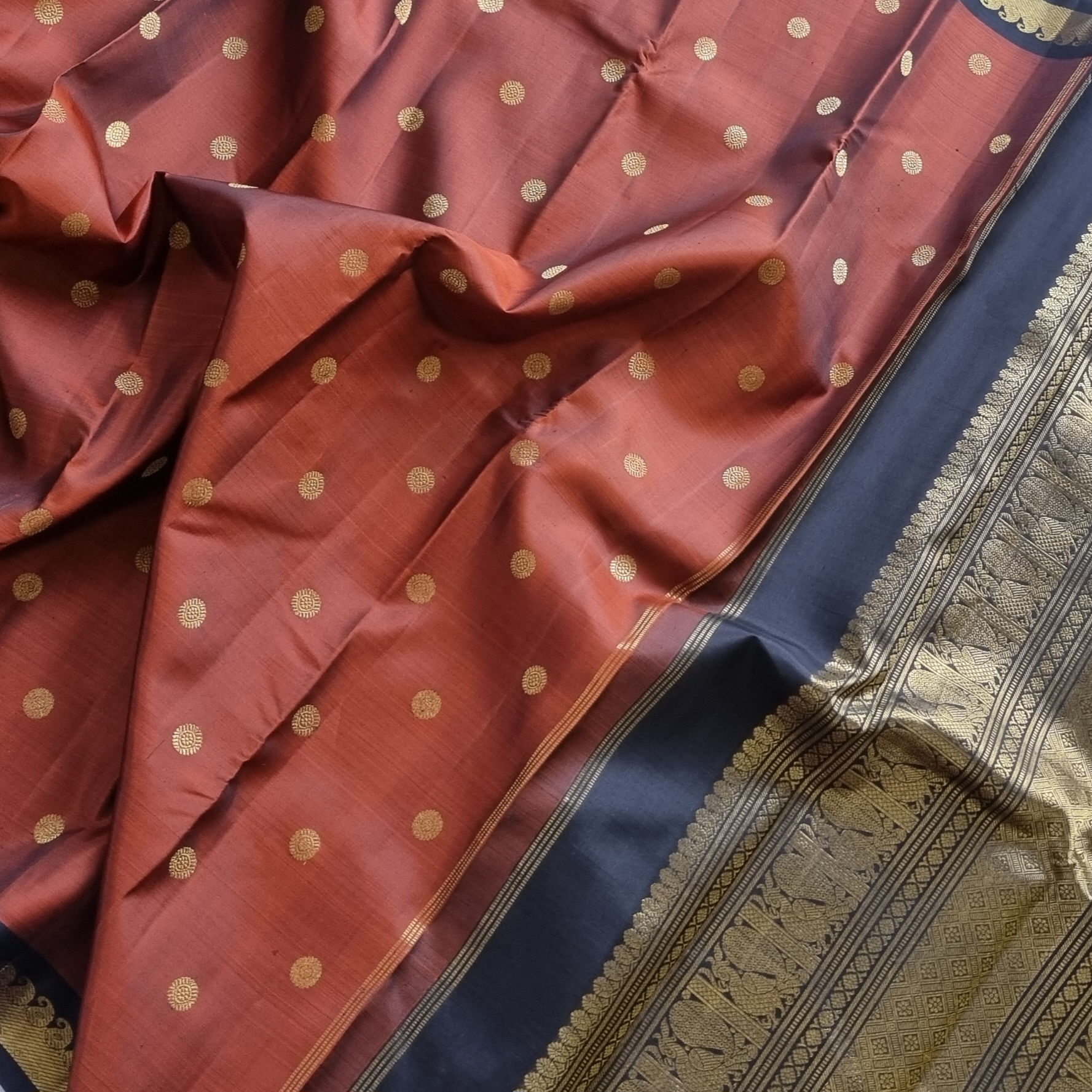 Kanjivaram Silk rust brown