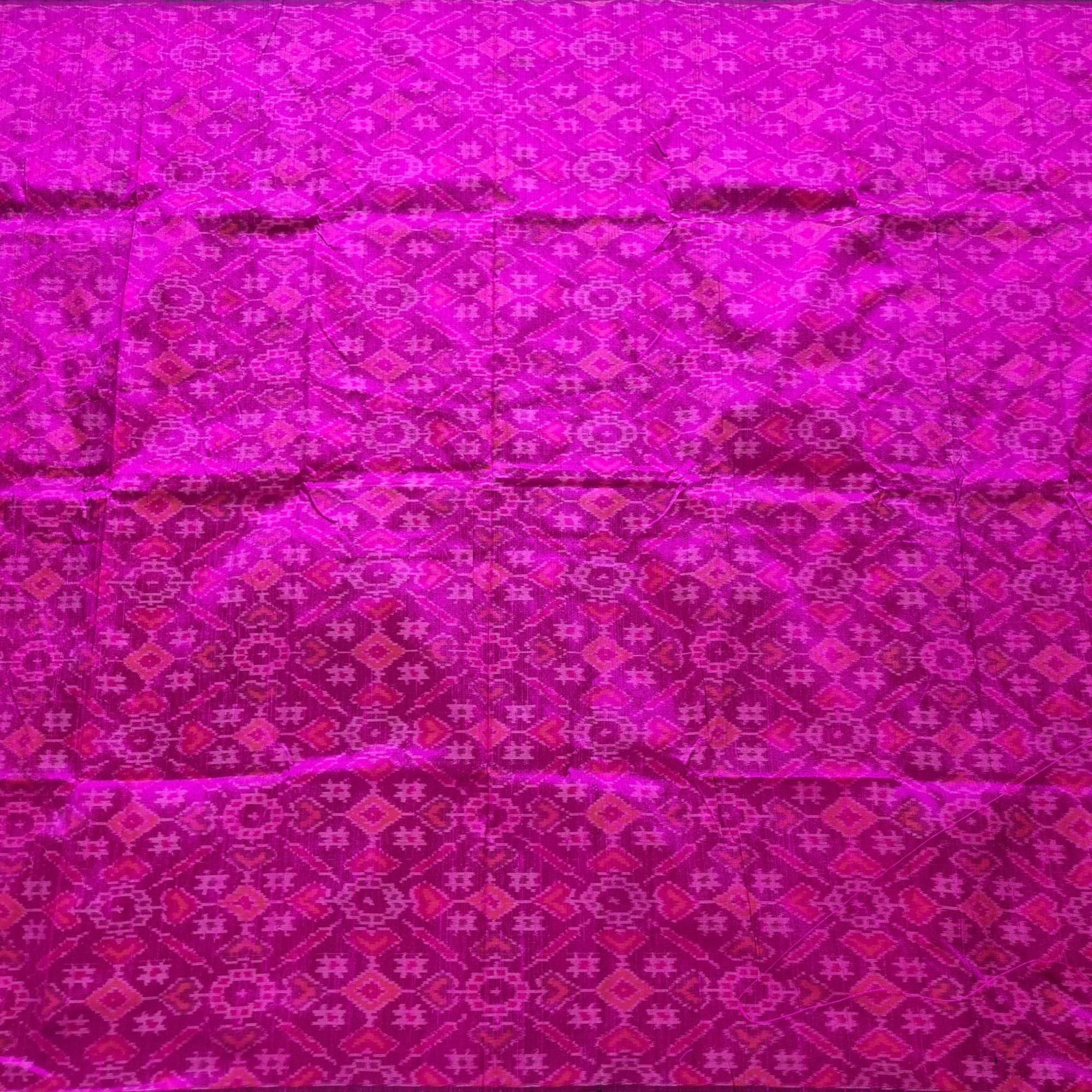 YARDAGE - Raw silk Ikat pink