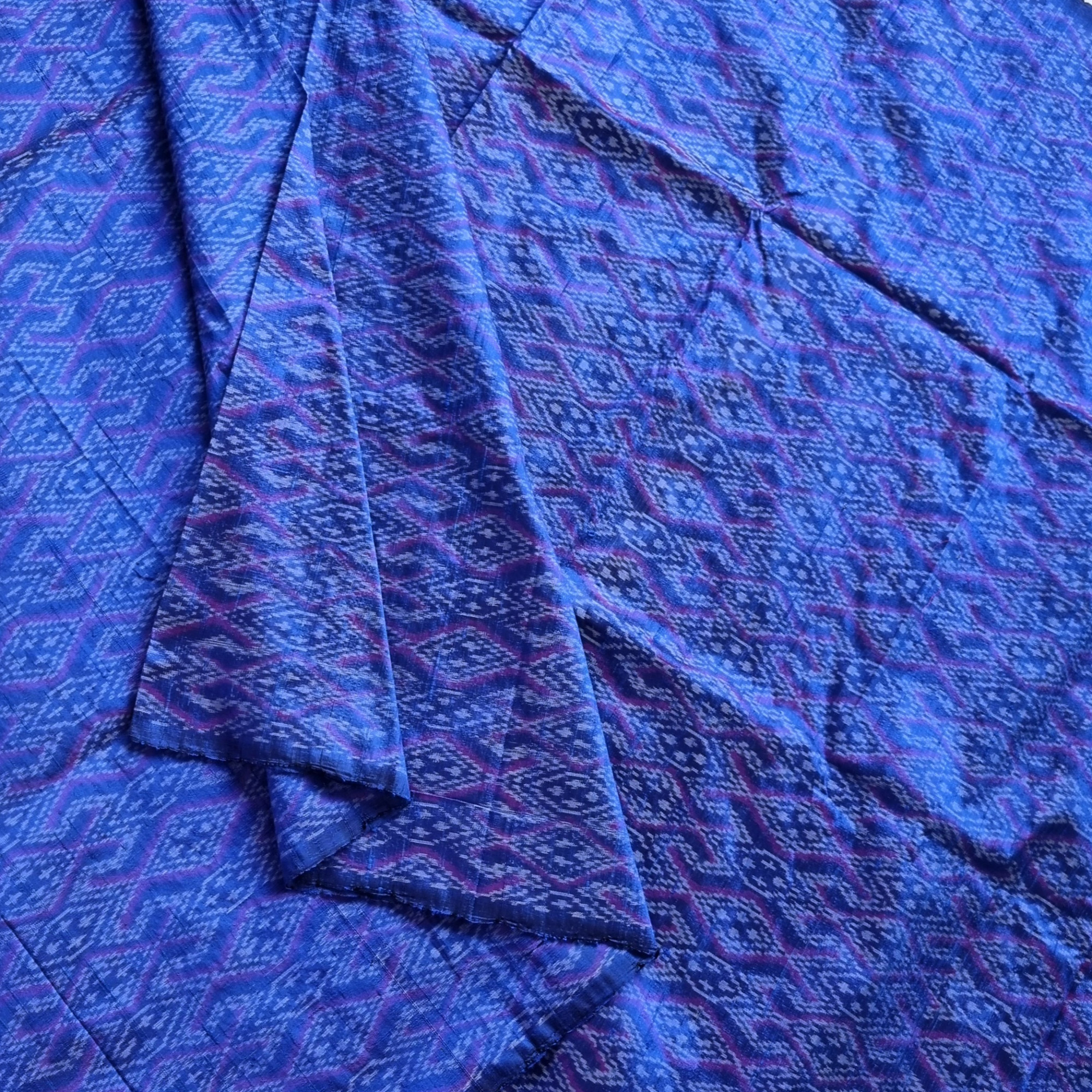 YARDAGE - Raw silk Ikat blue