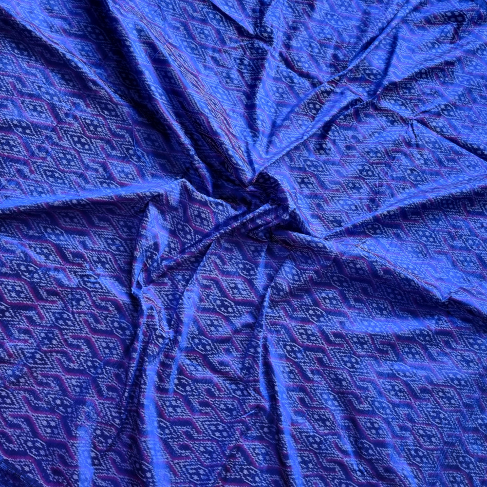 Image of YARDAGE - Raw silk Ikat blue