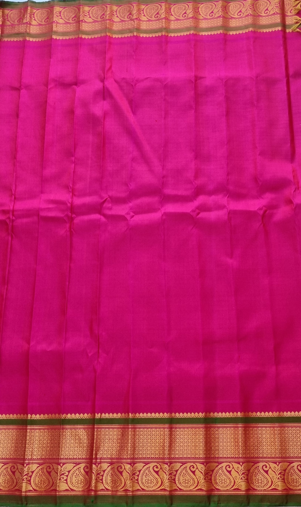 Gadwal Silk beige and pink