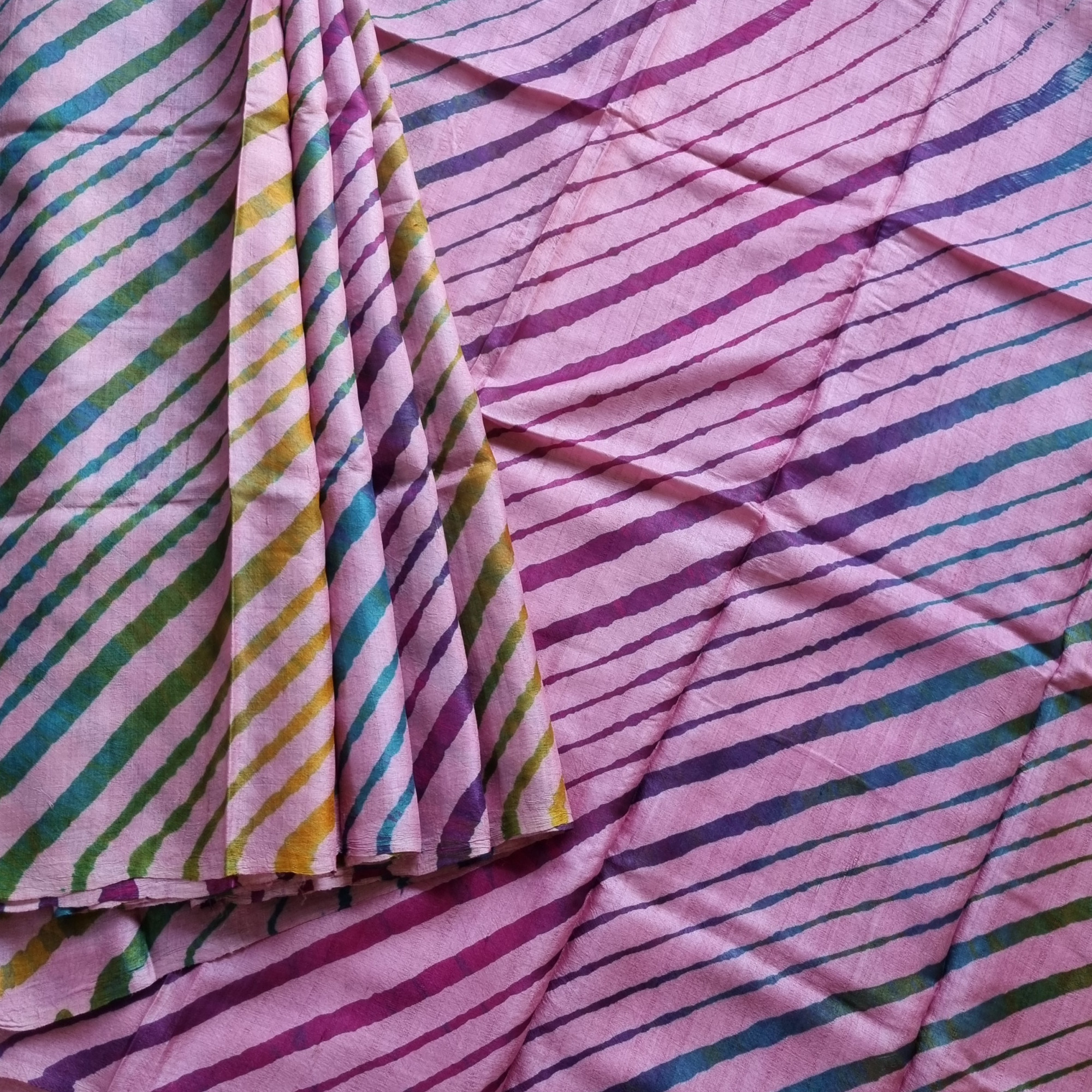 Handcrafted tussar Lehariya saree pastel pink multicolor