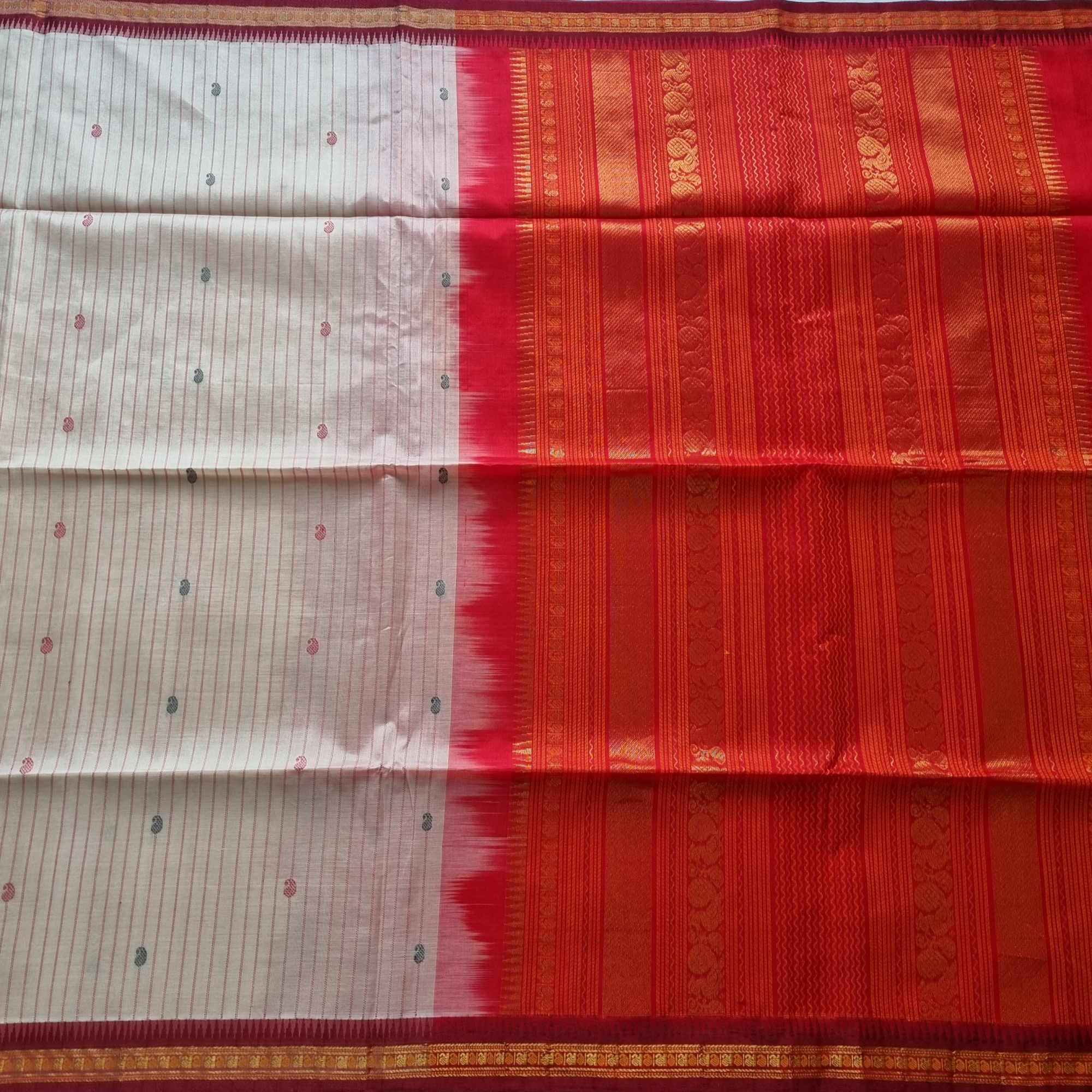 Kanchi Silkcotton beige and red
