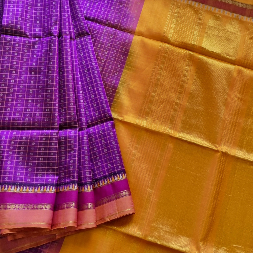 Image of Kanchi Silkcotton magenta Lakshadeepam