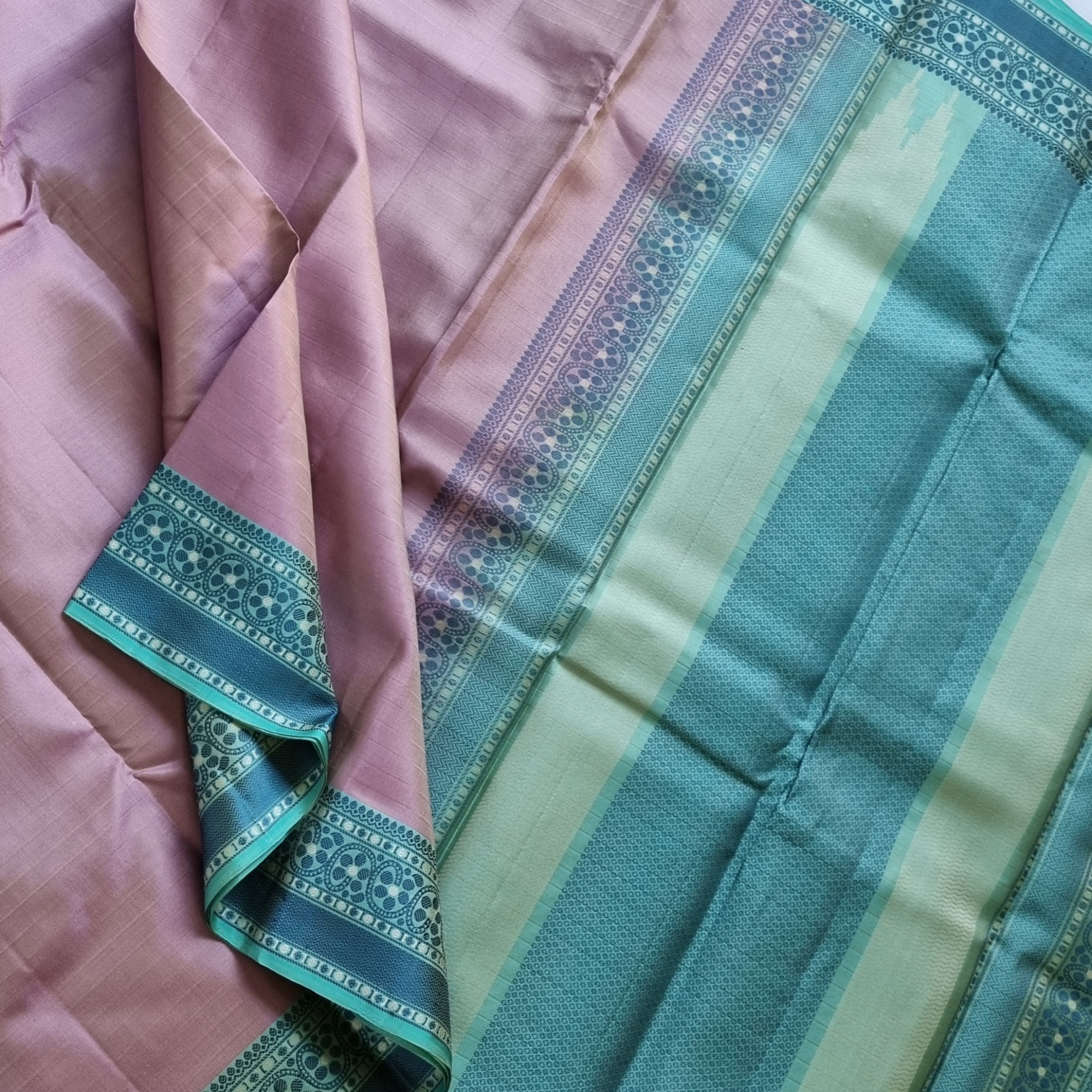 Kanjivaram Silk shot onion pink Meenakari threadwork