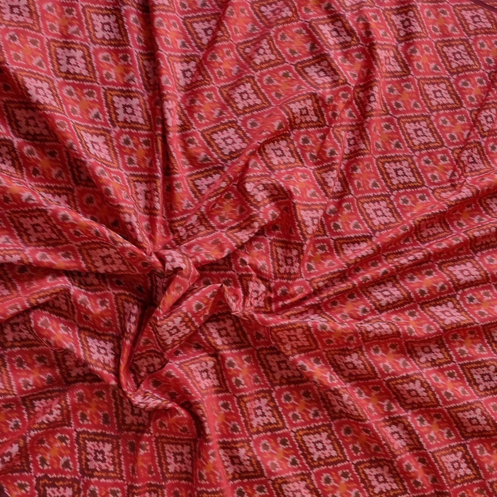 YARDAGE - Silkcotton Ikat red