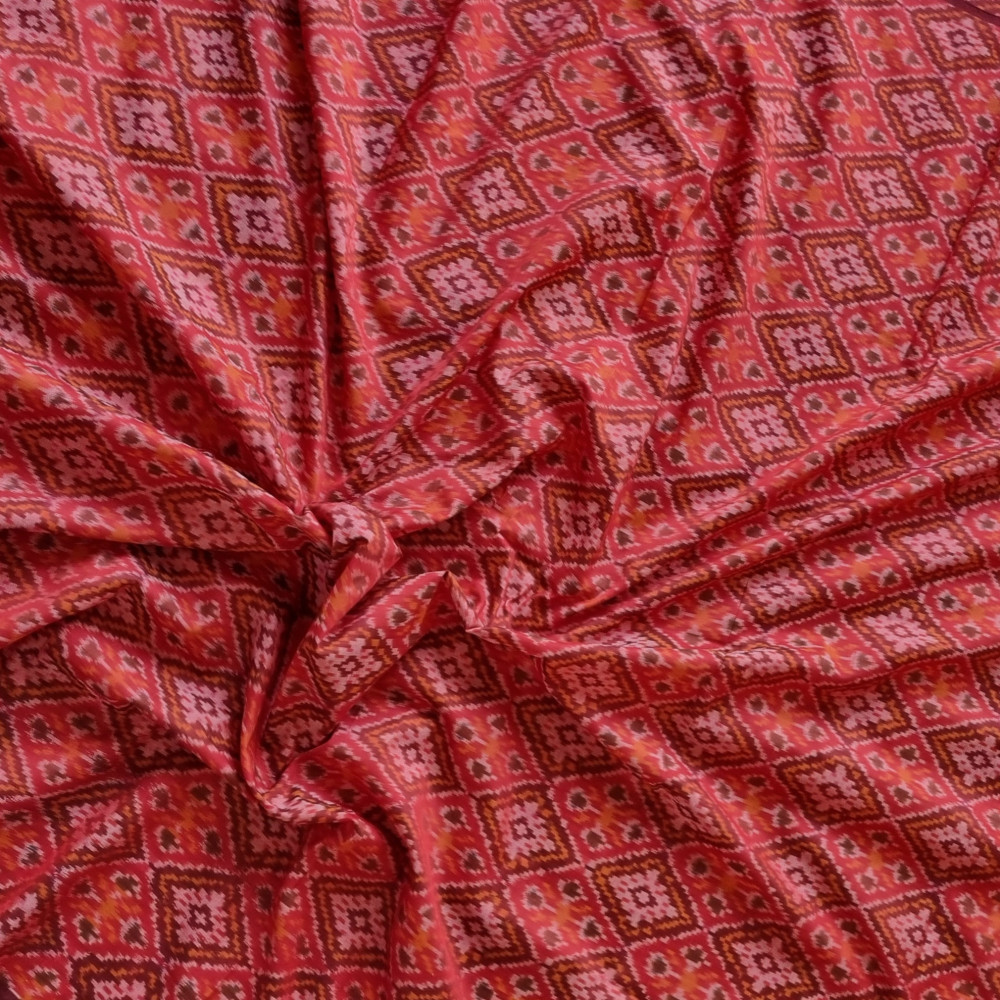 Image of YARDAGE - Silkcotton Ikat red
