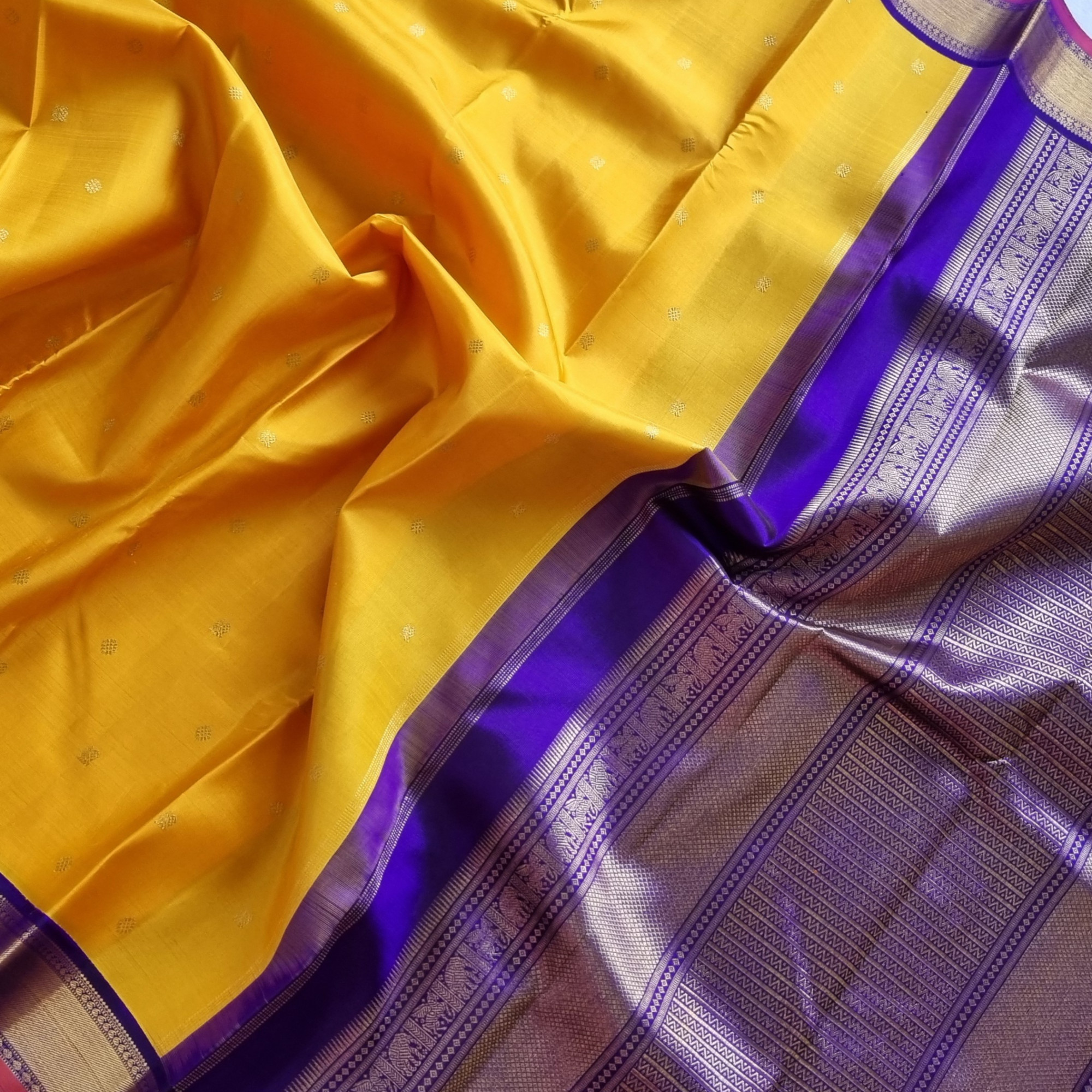 Kanjivaram silk yellow purple Korvai