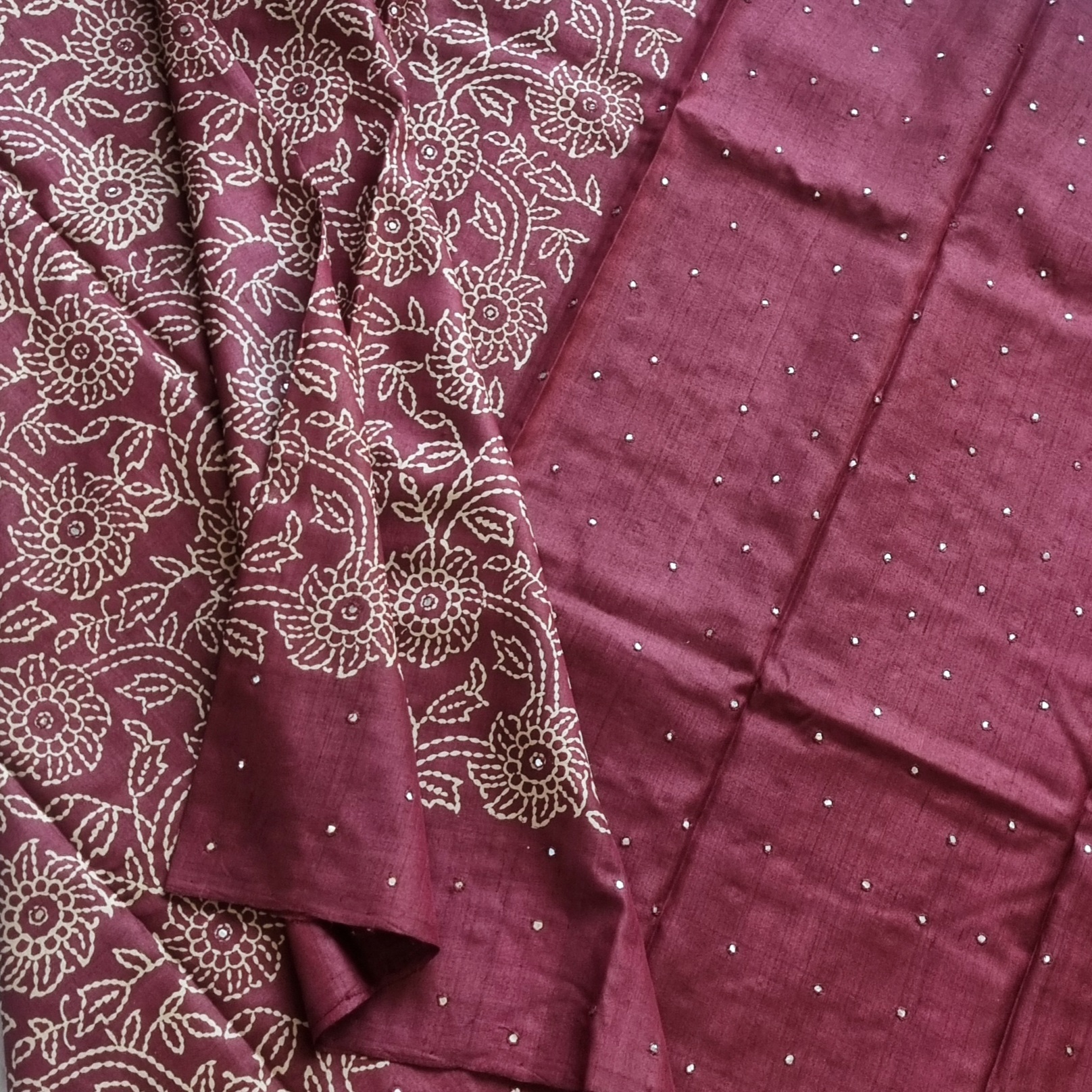 Block printed  tussar with mirrorwork