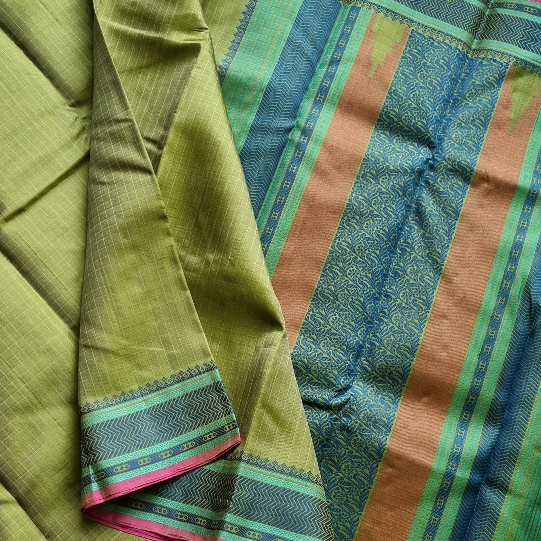 Kanjivaram Silk pastel green threadwork