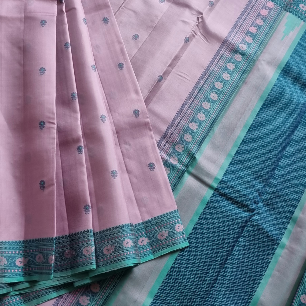Image of Kanjivaram Silk mauve lavender threadwork