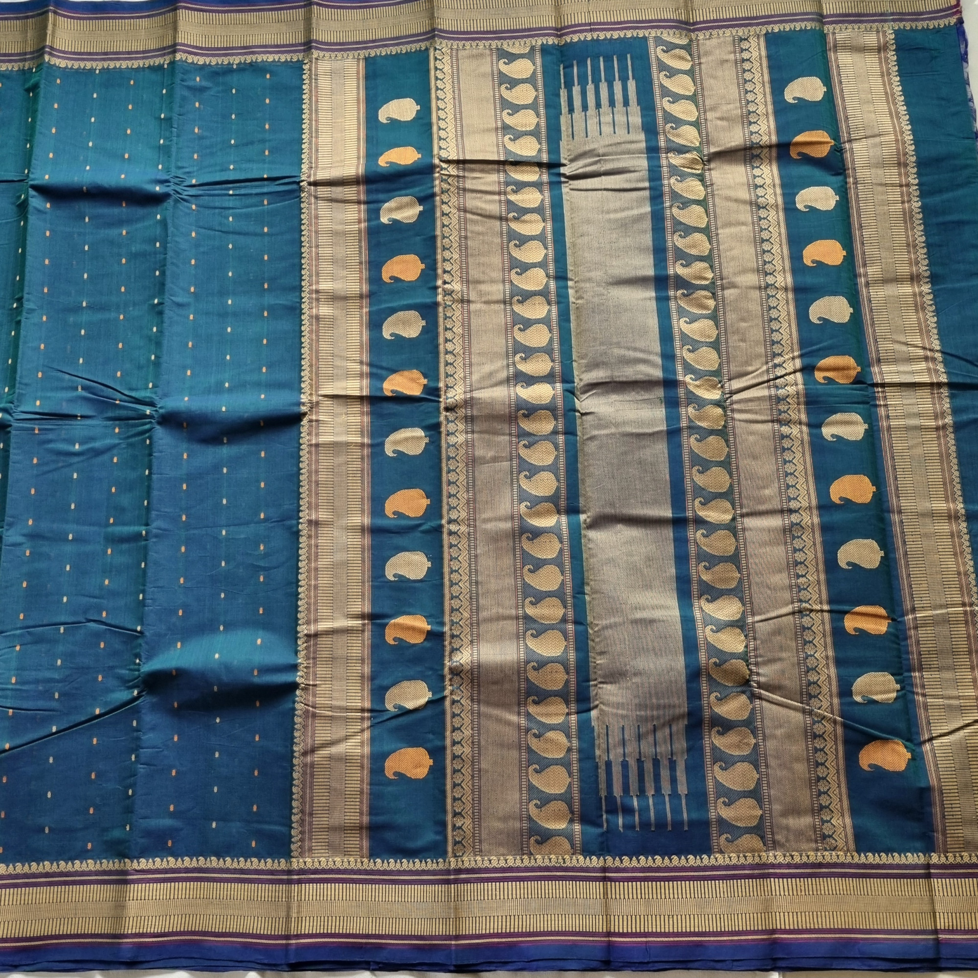 Kanchi Cotton Mayilkazhuththu