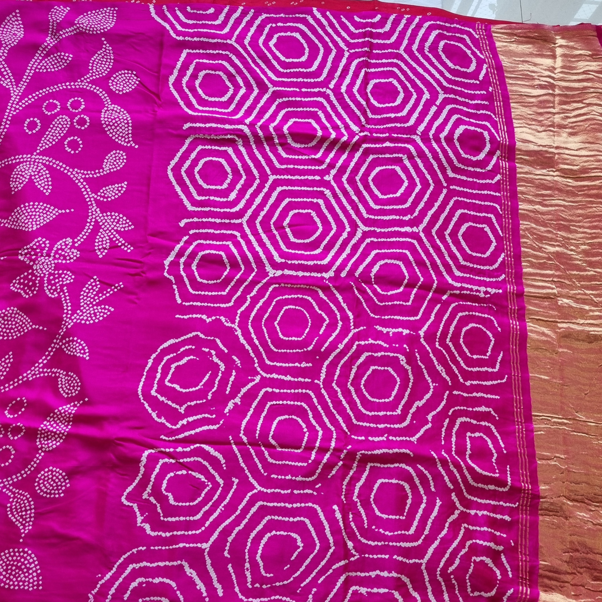 Handcrafted Bandhani Gajji Silk exclusive ombre