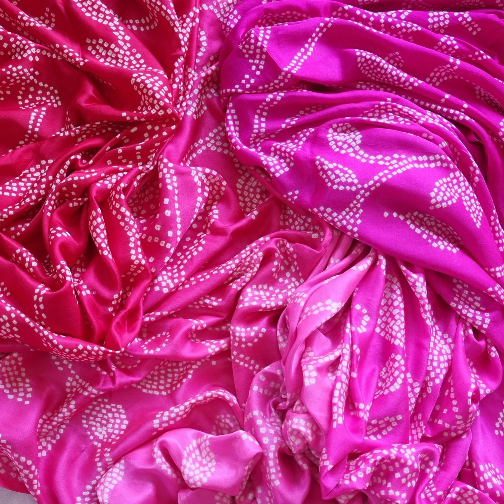 Handcrafted Bandhani Gajji Silk exclusive ombre