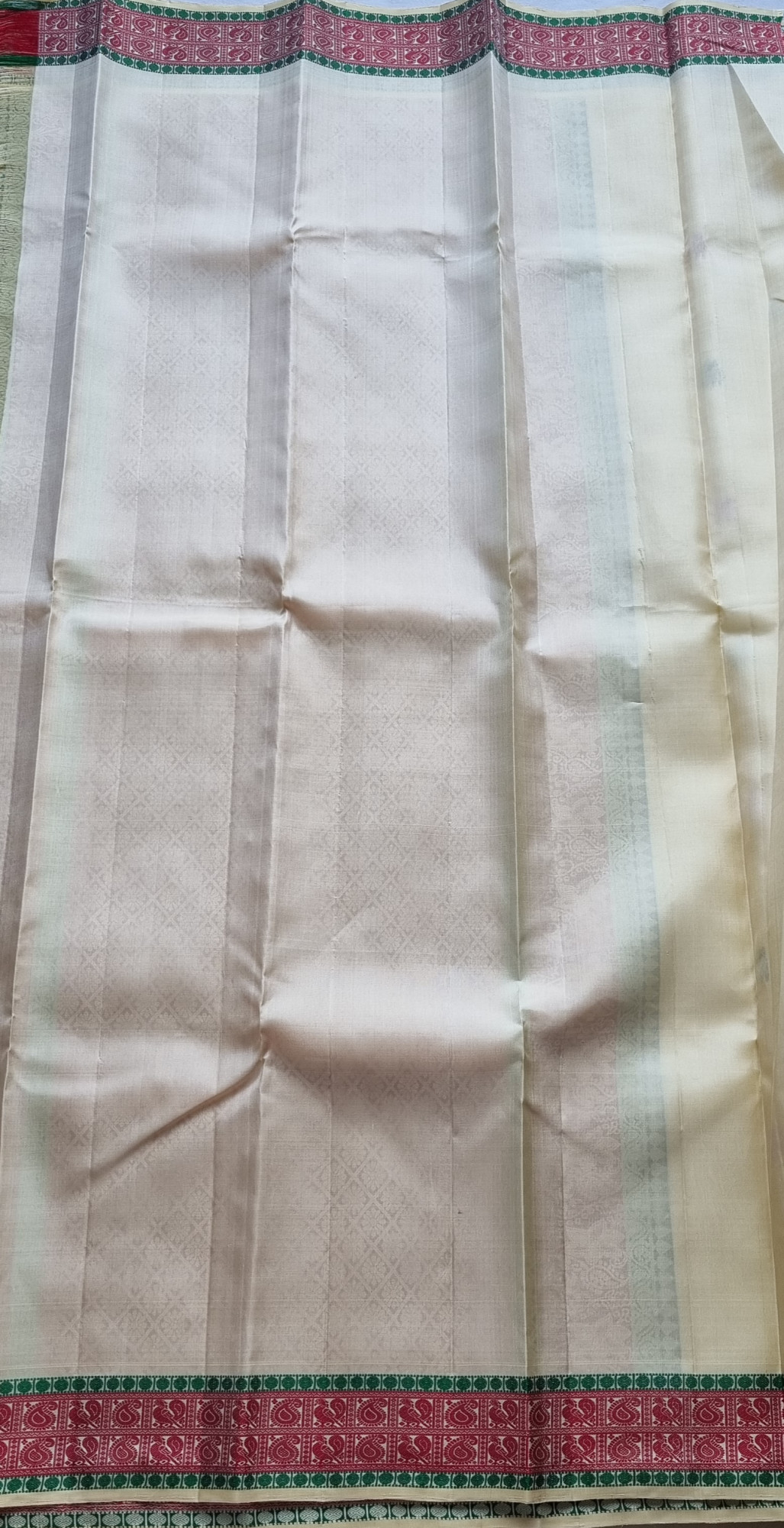 Kanjivaram silk cream threadwork