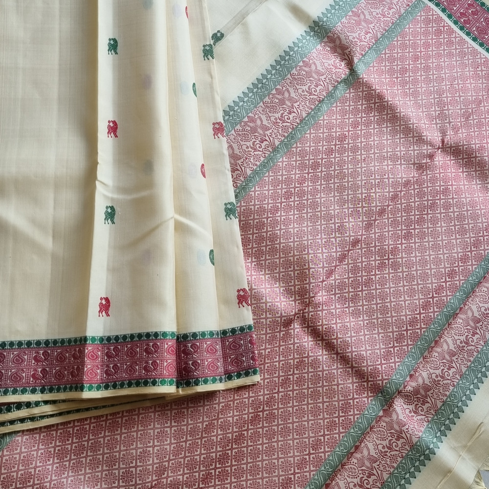 Image of Kanjivaram silk cream threadwork