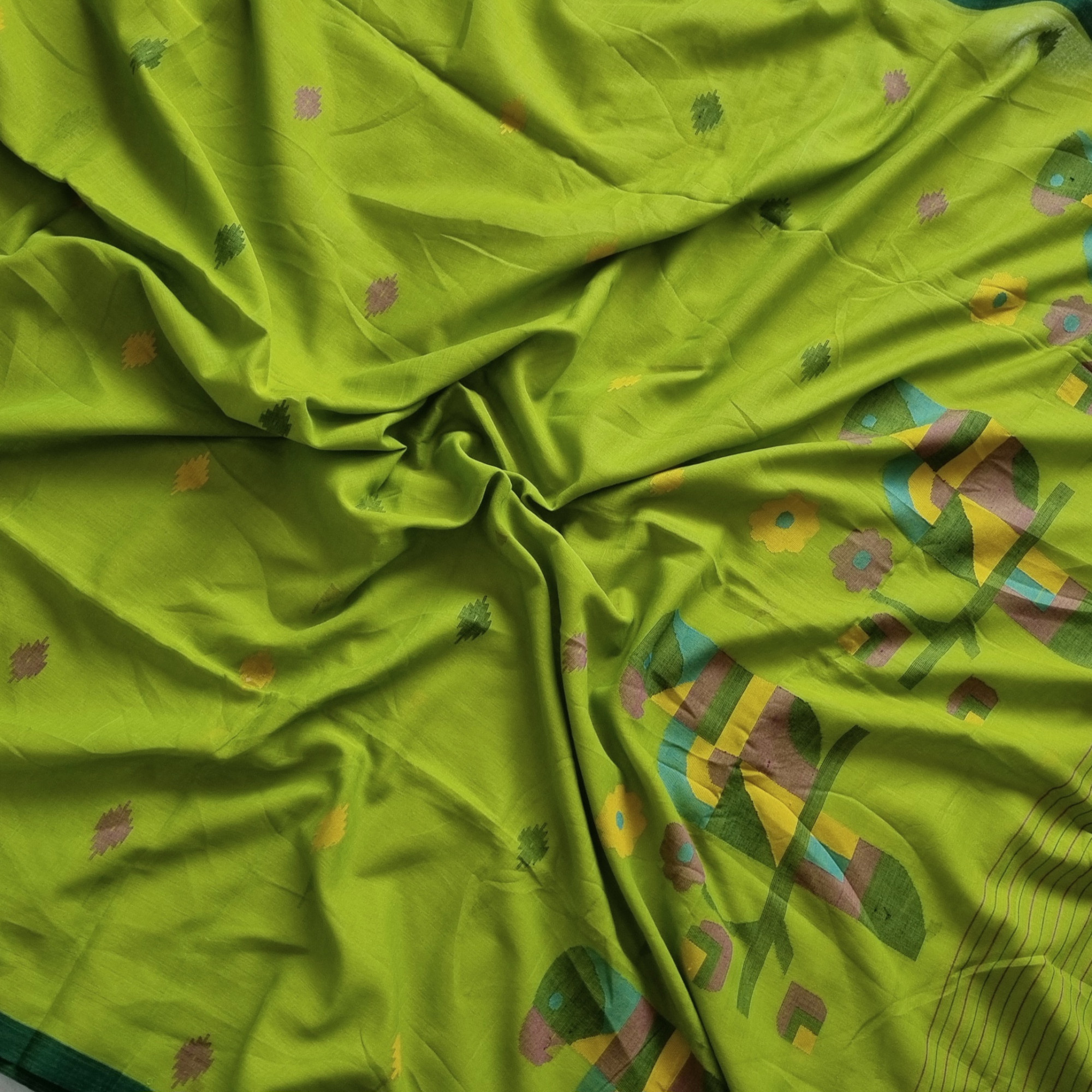 Soft cotton Jamdani parrot green