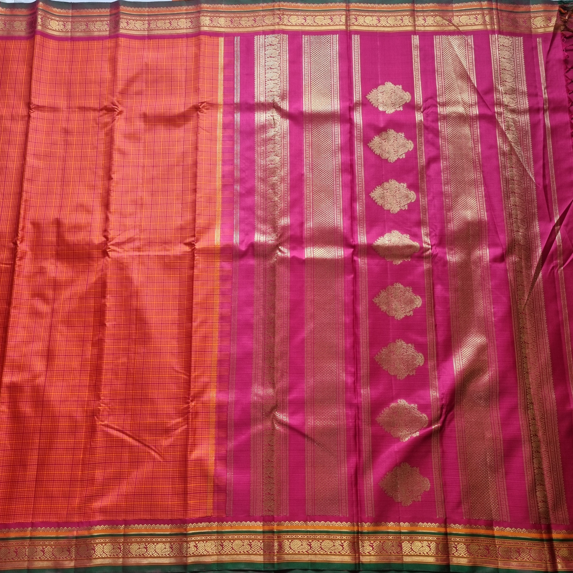 Pavazhavalli - Revival  Kai Korvai Adai Kanjivaram with unique pallu