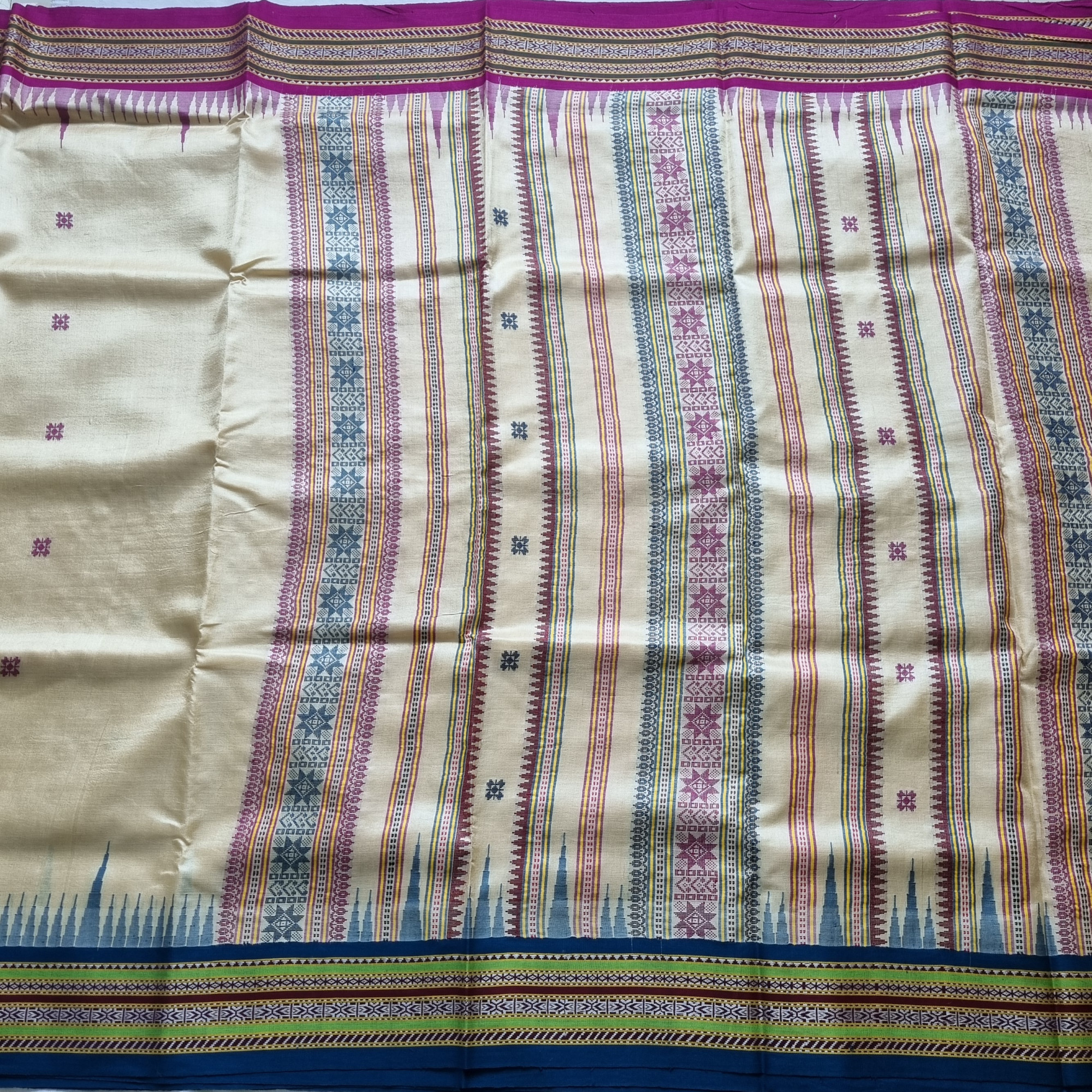 Vidarbha tasar Karvati kinar Ganga Jamuna with Jhala pallu