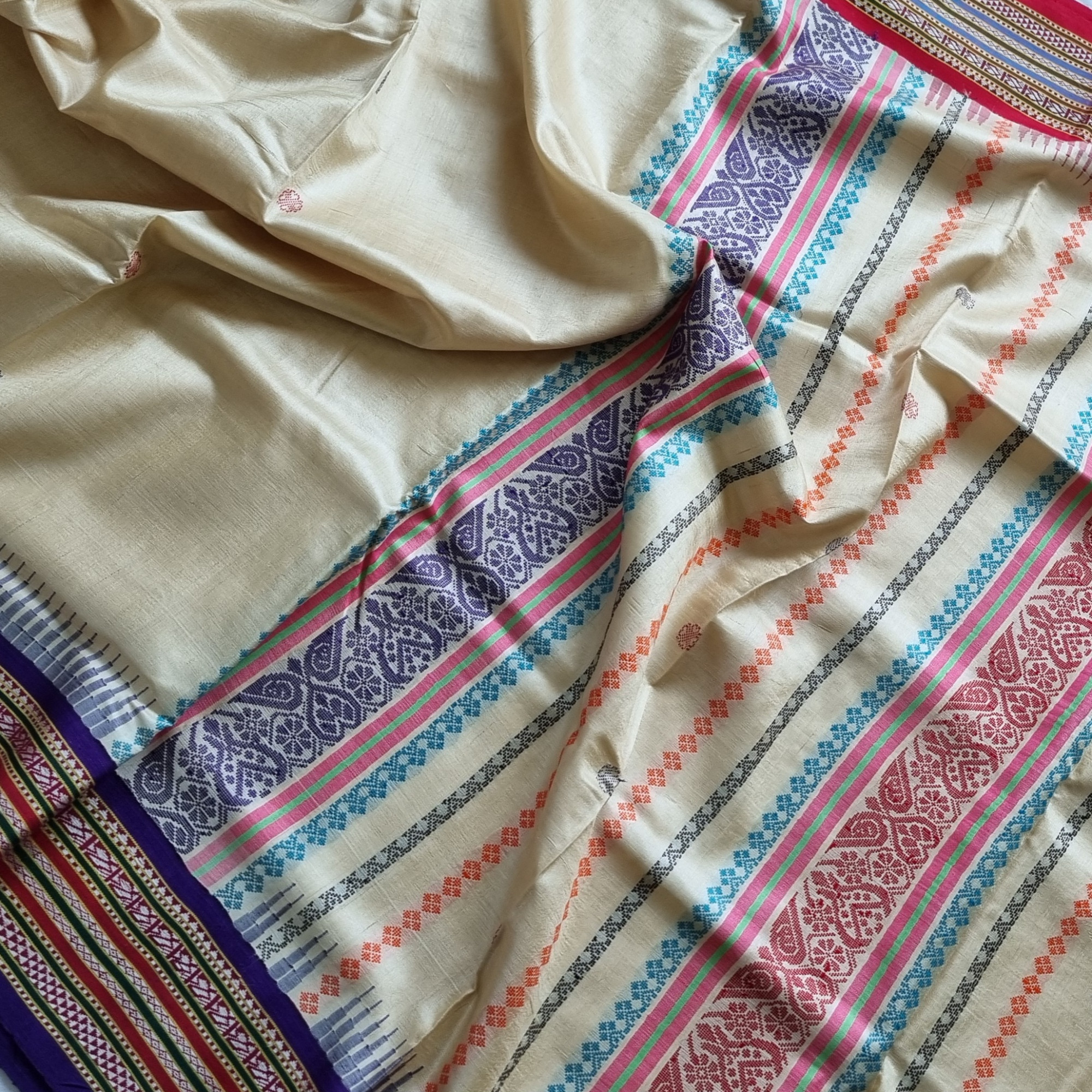 Vidarbha tasar Karvati kinar Ganga Jamuna with Jhala pallu