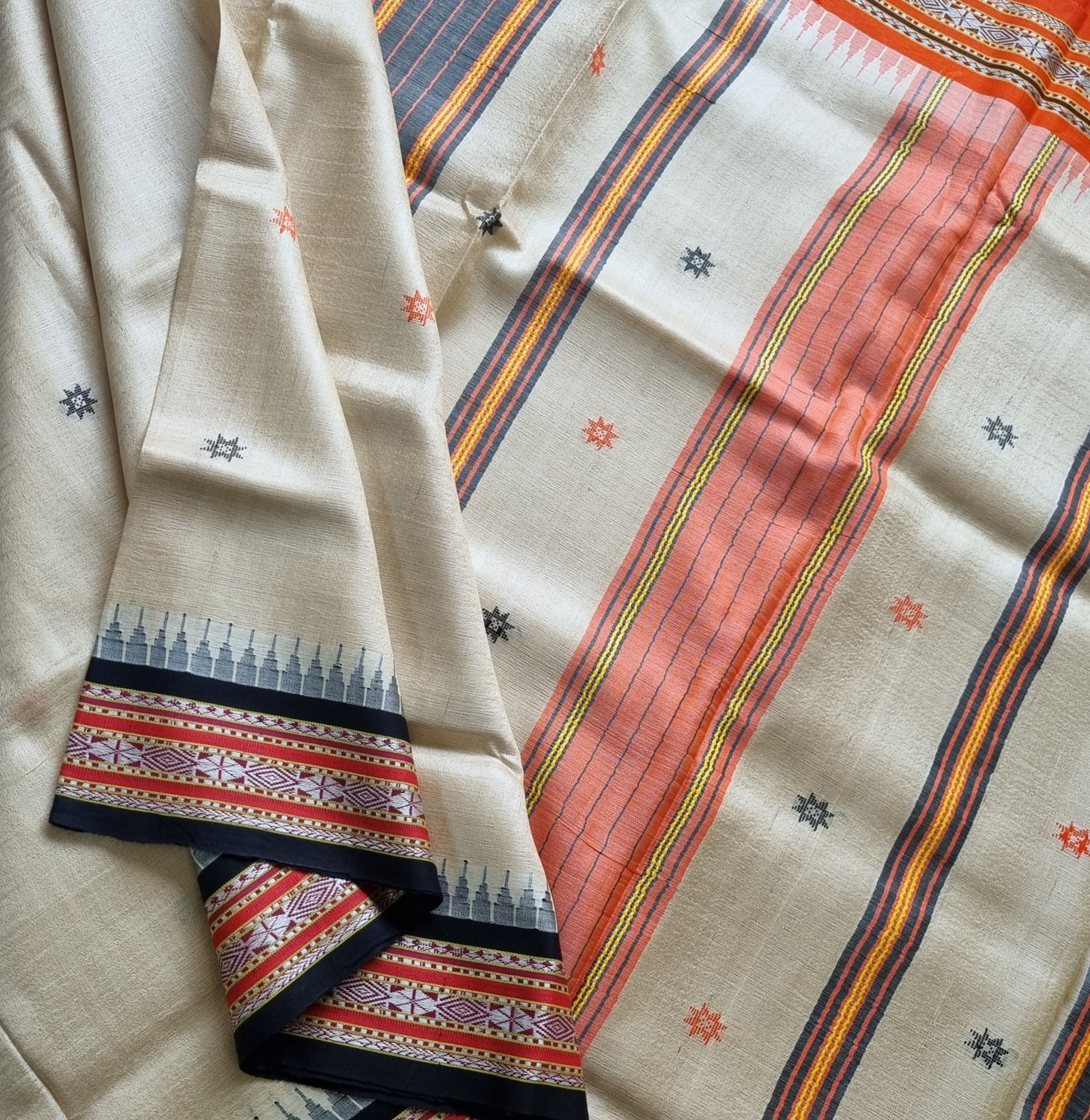 Vidarbha tasar Karvati kinar Ganga Jamuna with buttas