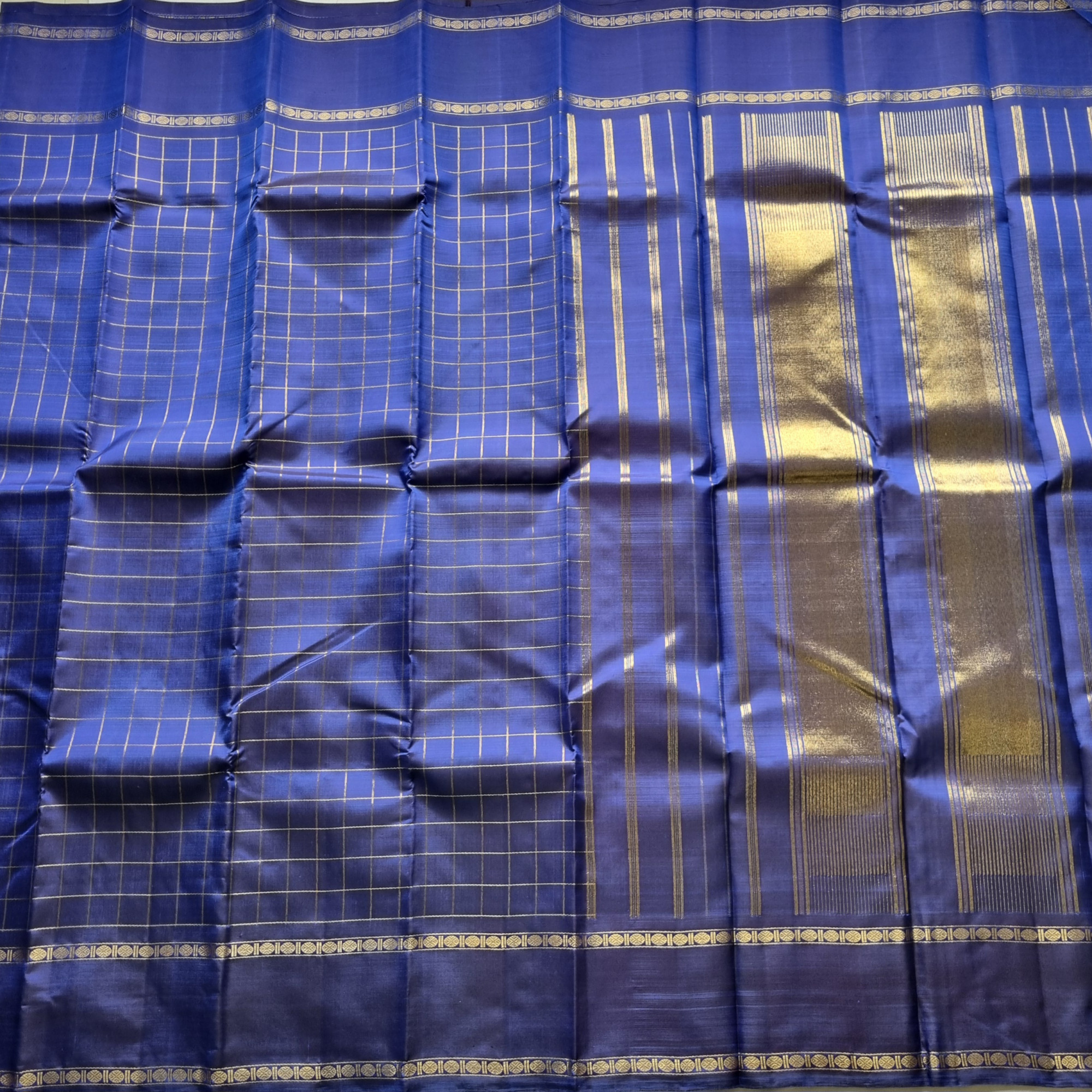 Kanjivaram silk royal blue checks