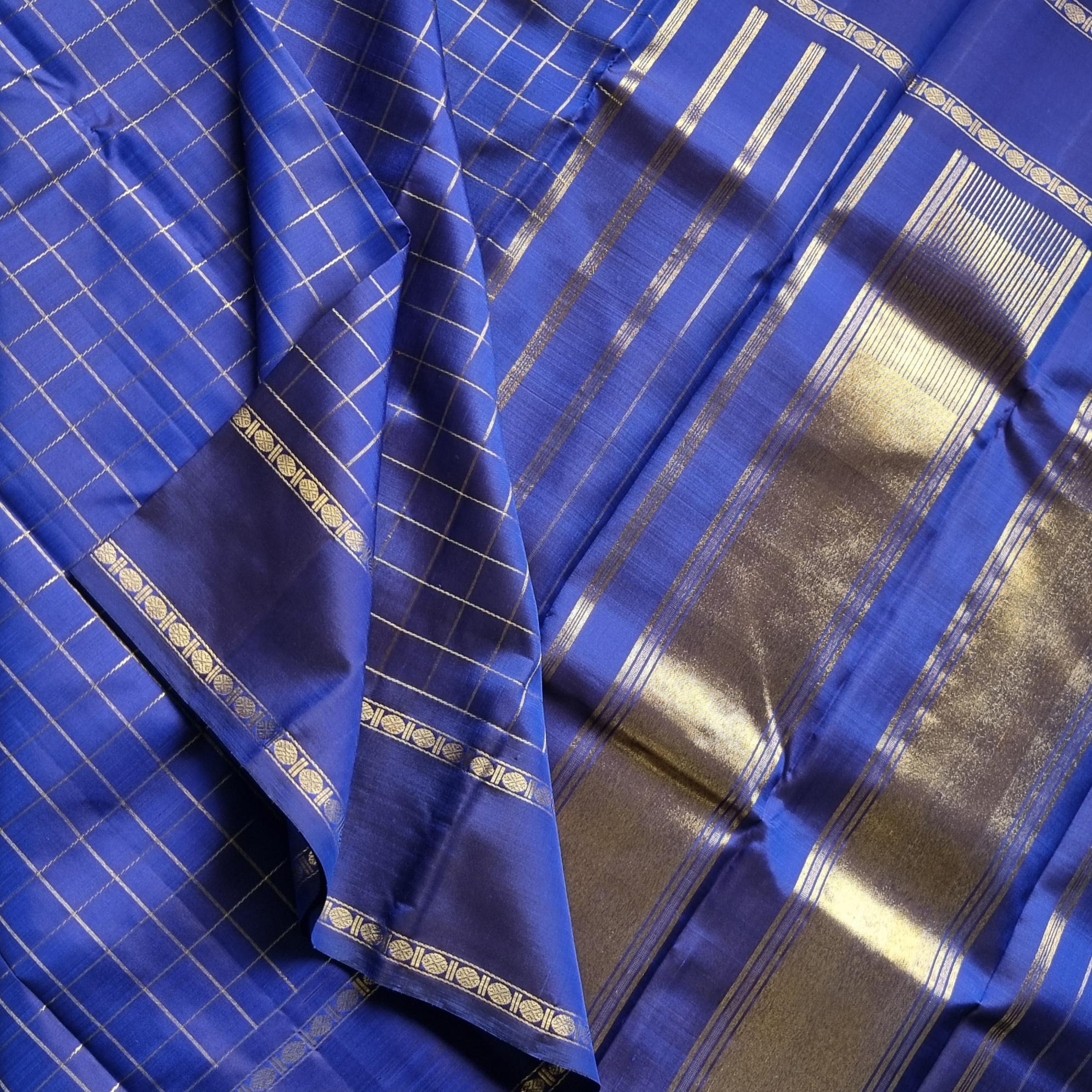 Kanjivaram silk royal blue checks