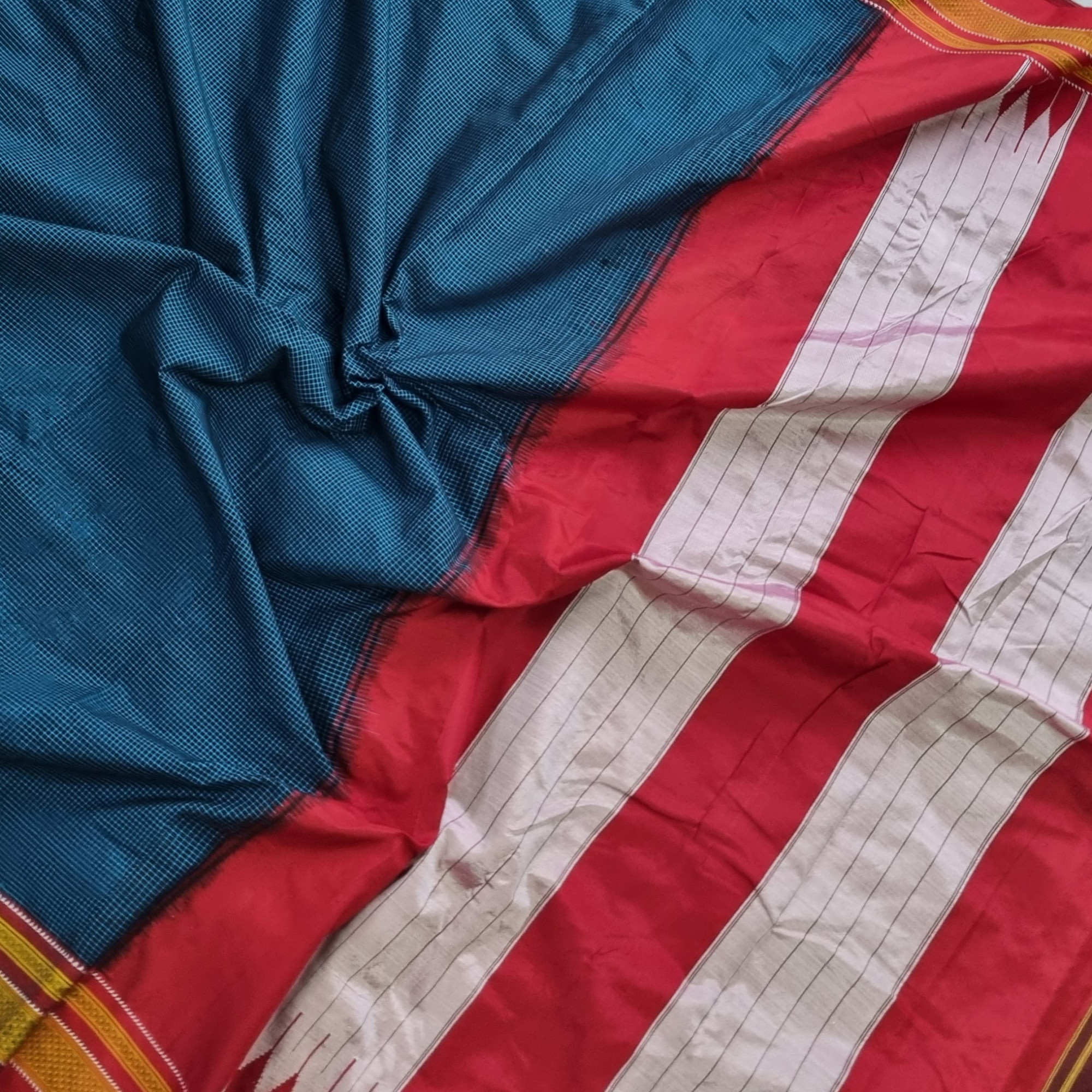 Irkal saree blue checks