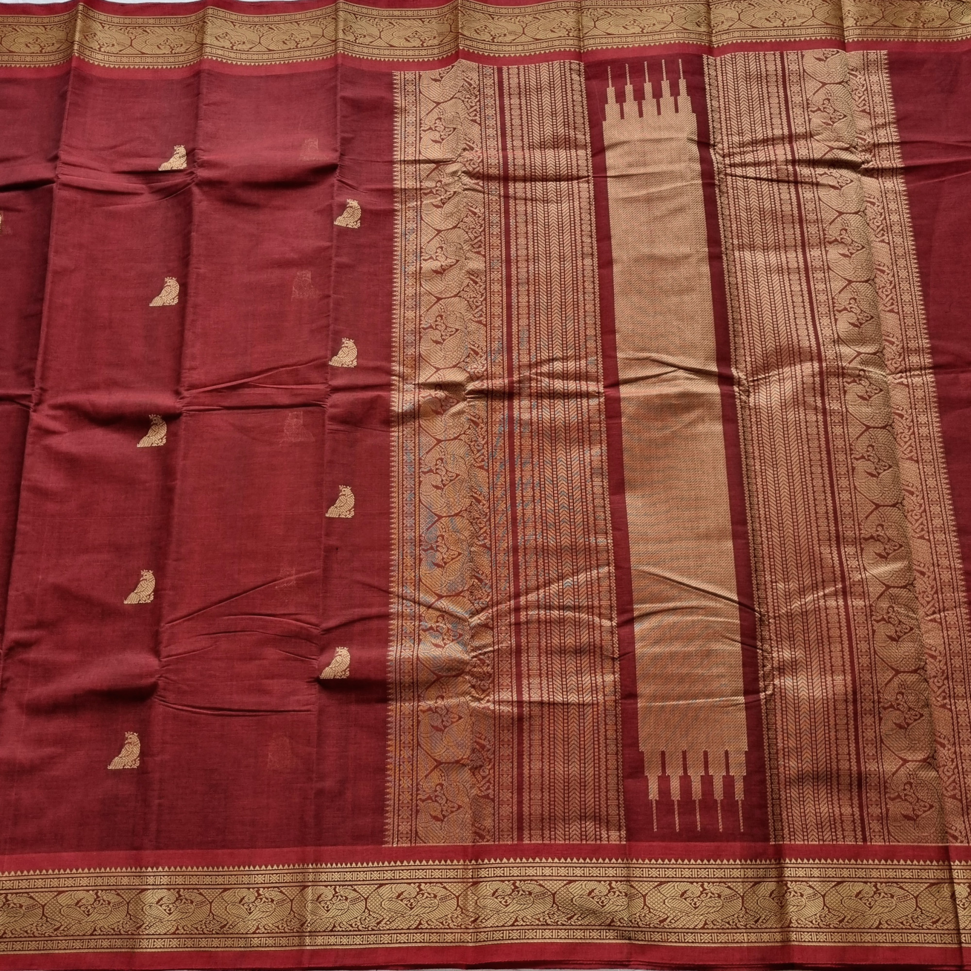 Kanchi cotton arakku