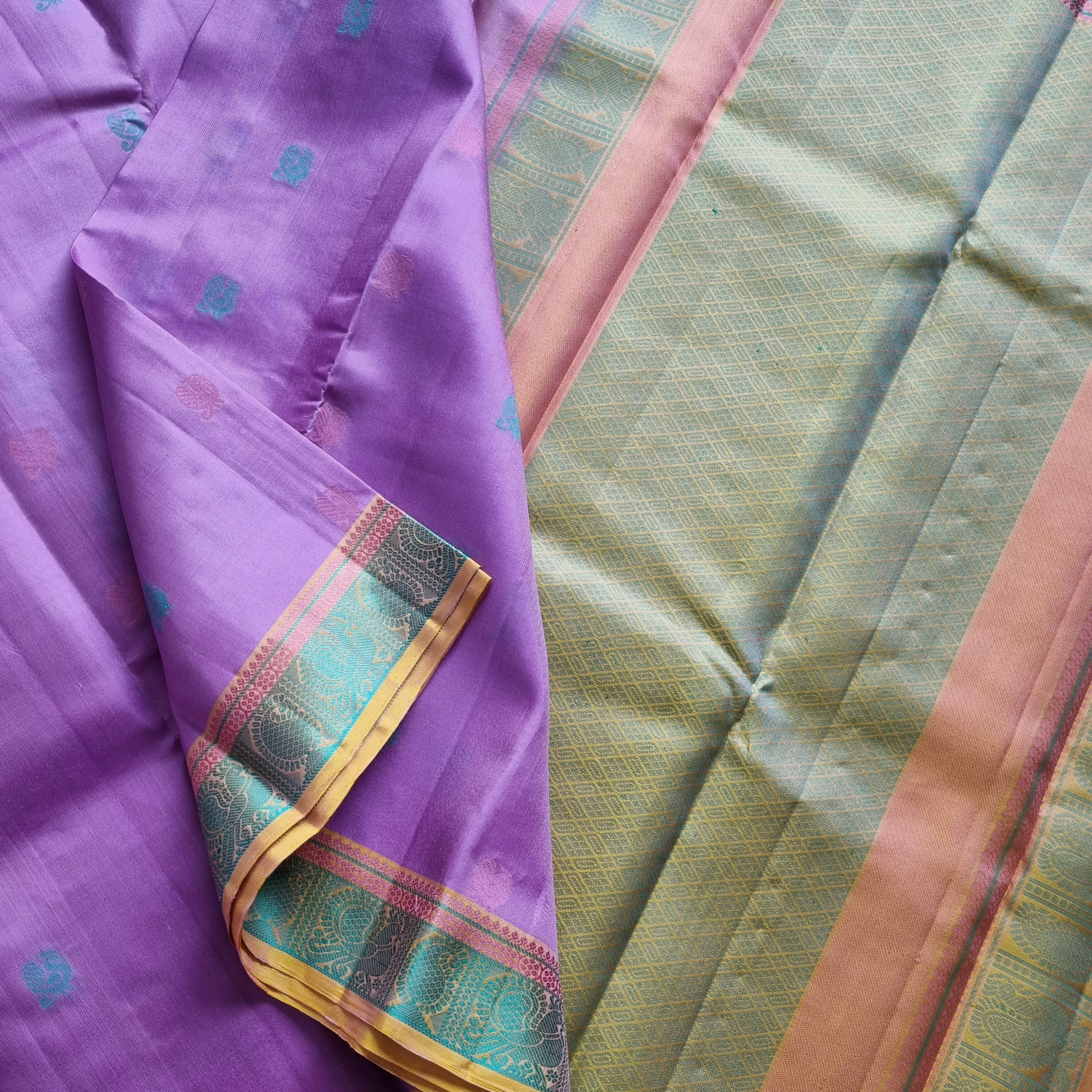 Kanjivaram Silk purple threadwork