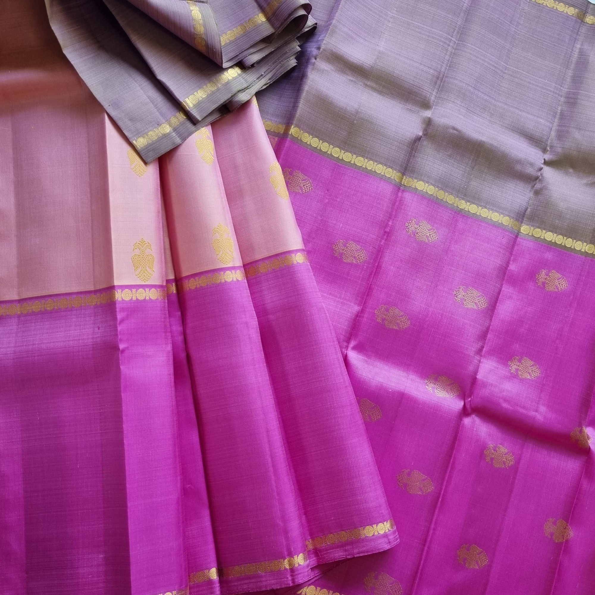 Kanjivaram Silk Mubbagam in a rare combo