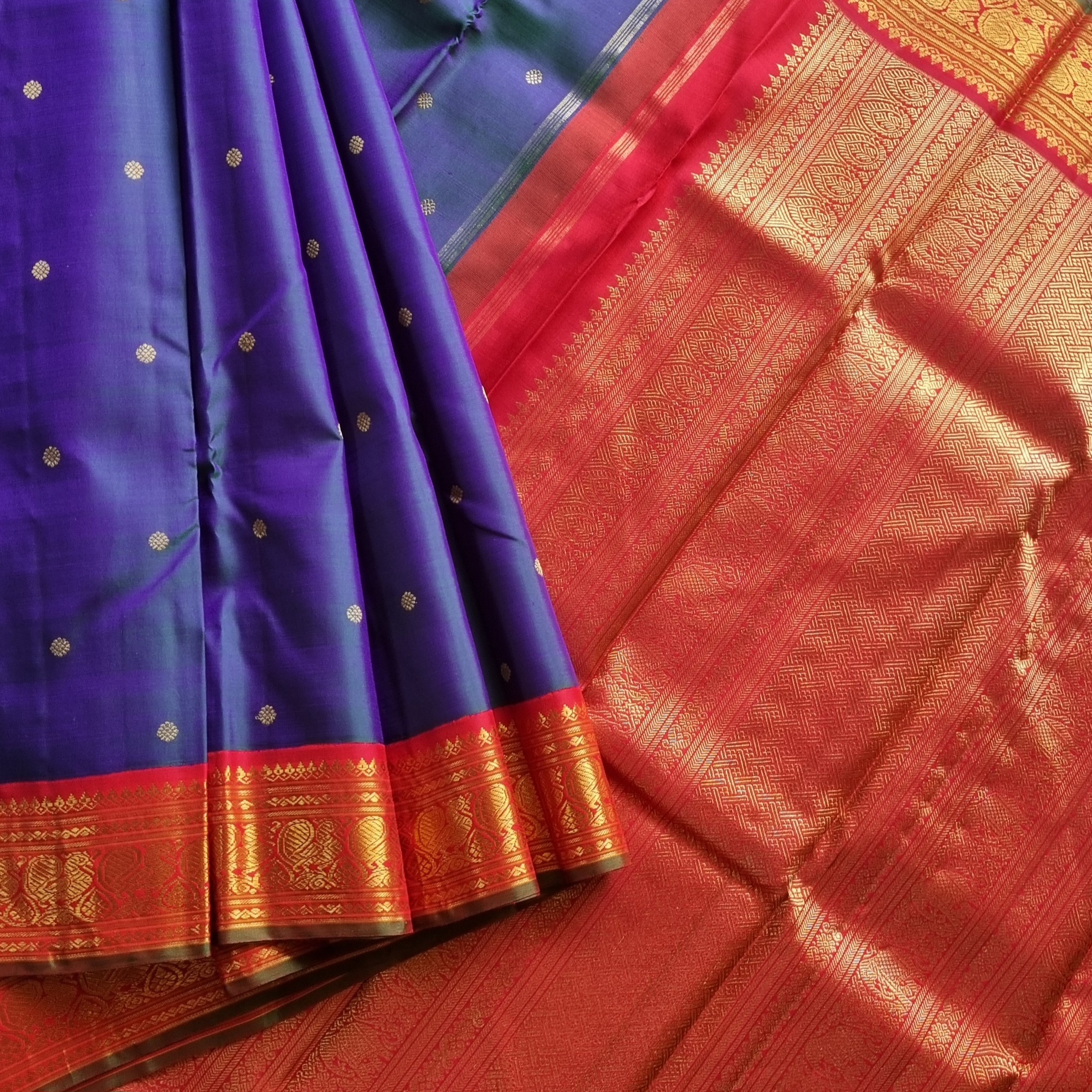 Kanjivaram Silk Mayil Kazhuththu Korvai