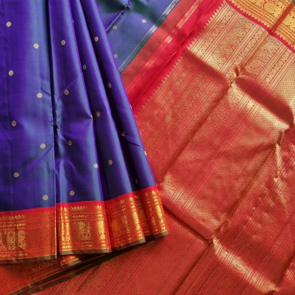 Image of Kanjivaram Silk Mayil Kazhuththu Korvai