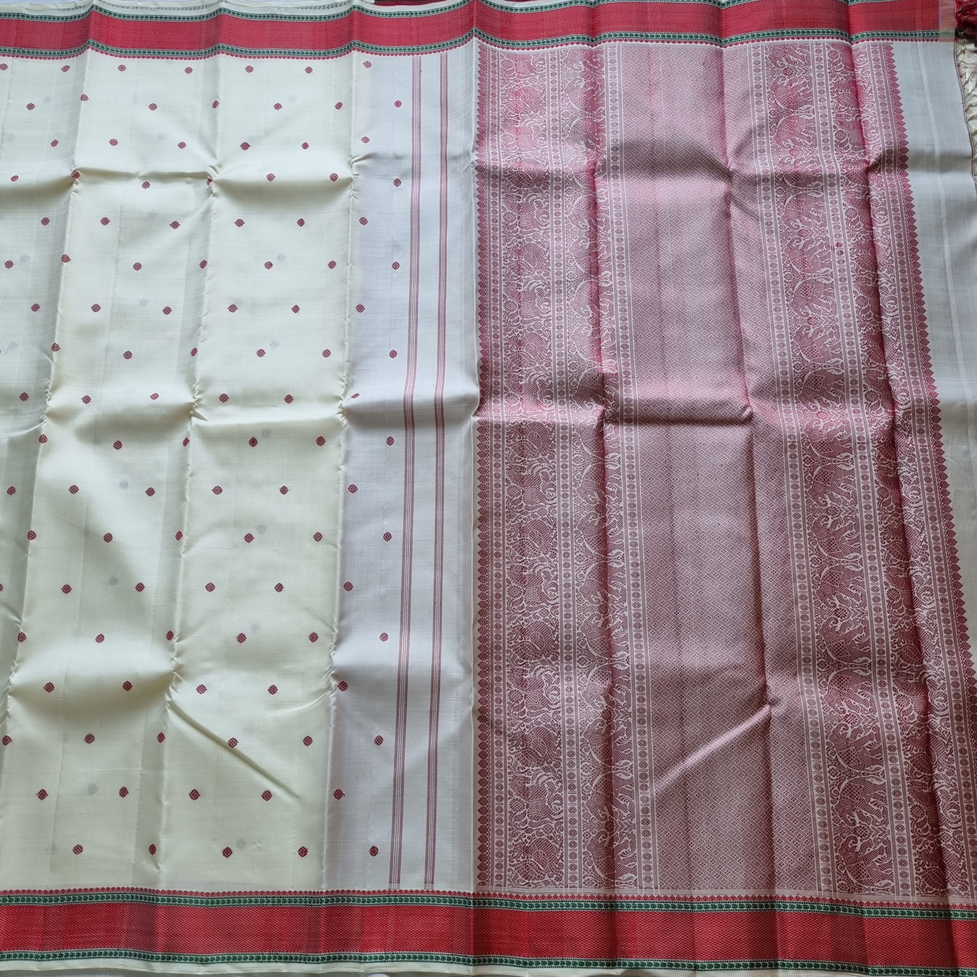 Kanjivaram silk offwhite threadwork