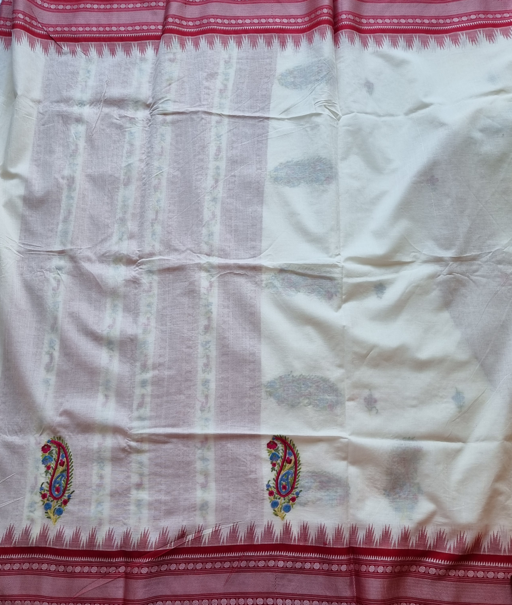 Aari X Kanchi Cotton body with Korvai Silk Borders