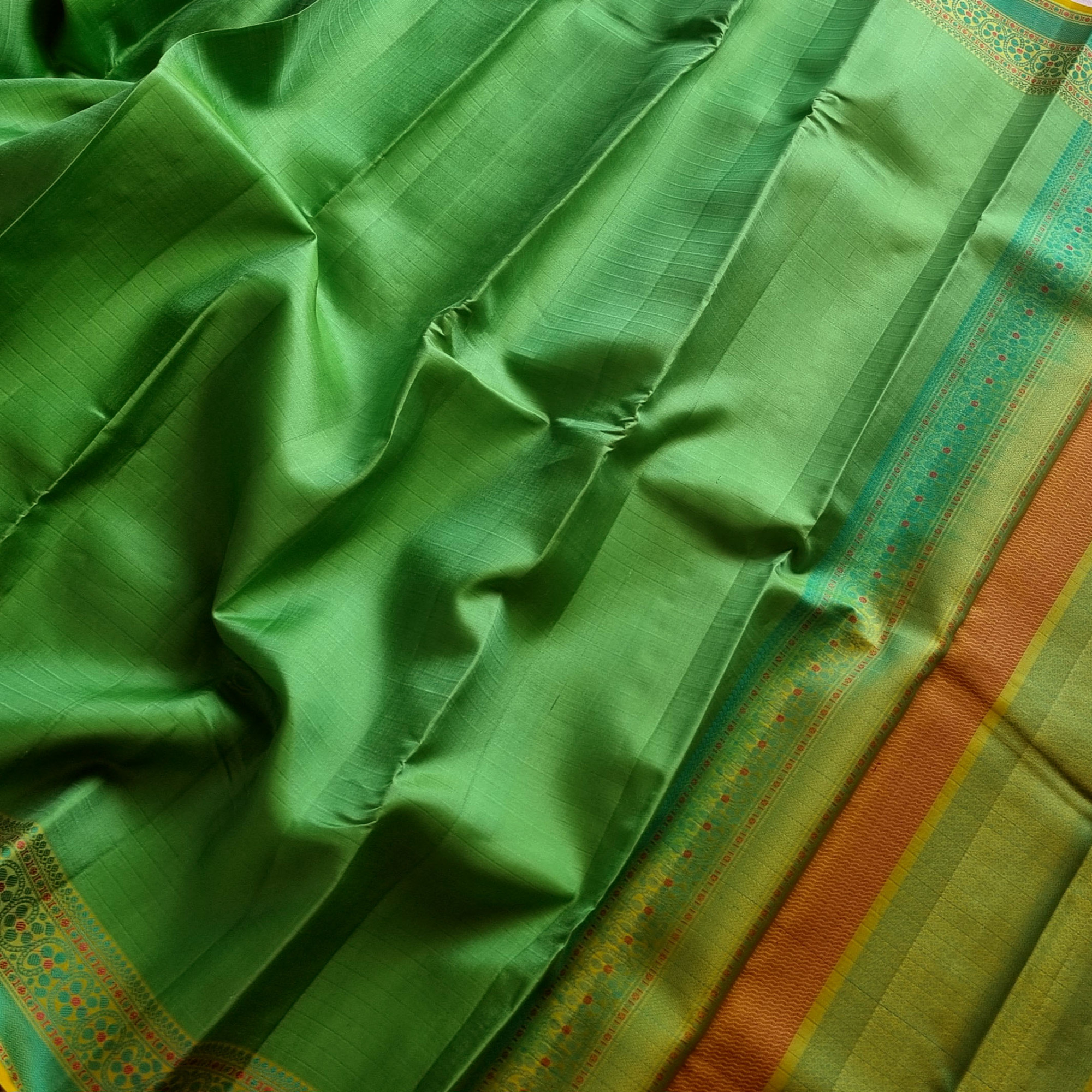 Kanjivaram Silk green Meenakari threadwork