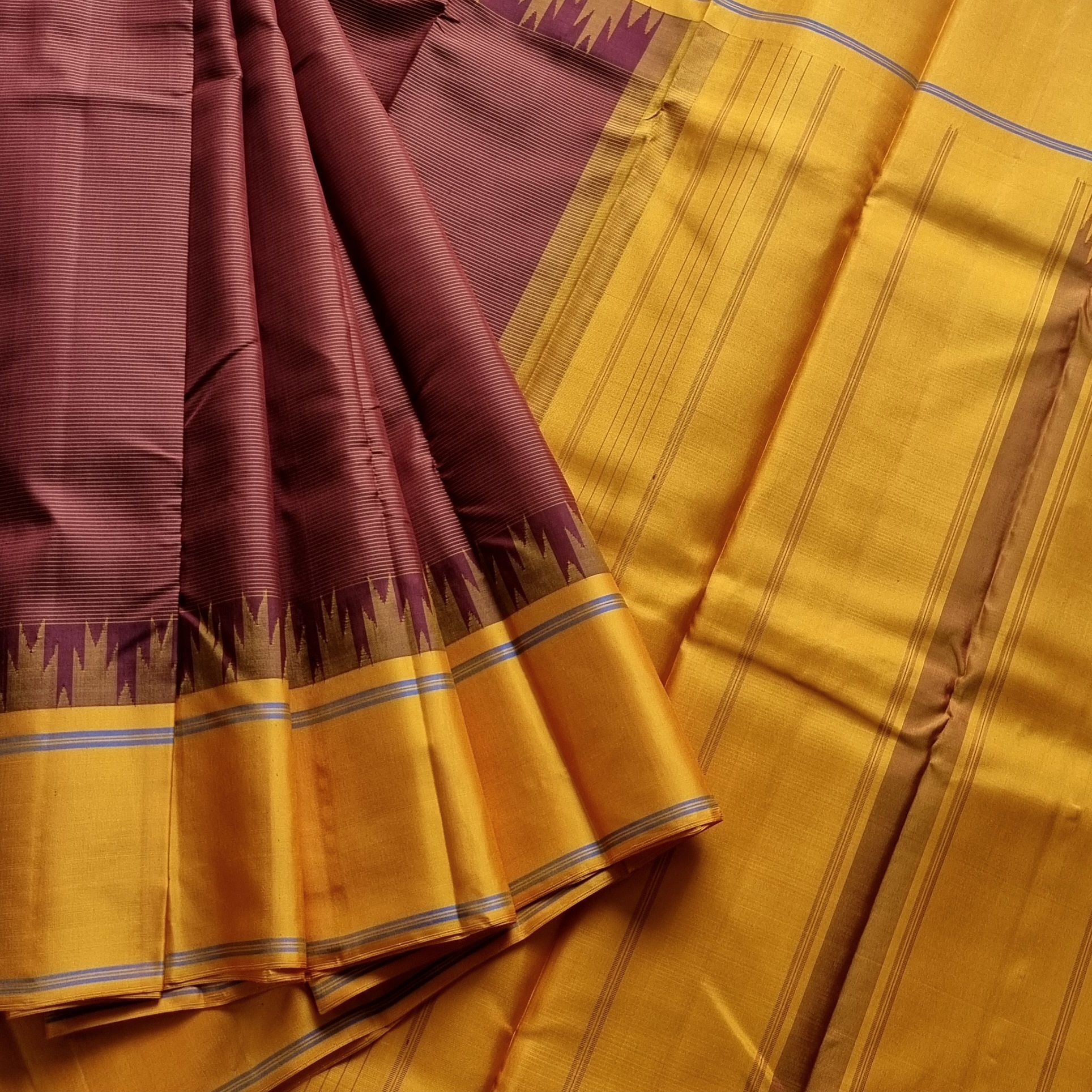 Kanjivaram Korvai brown stripes