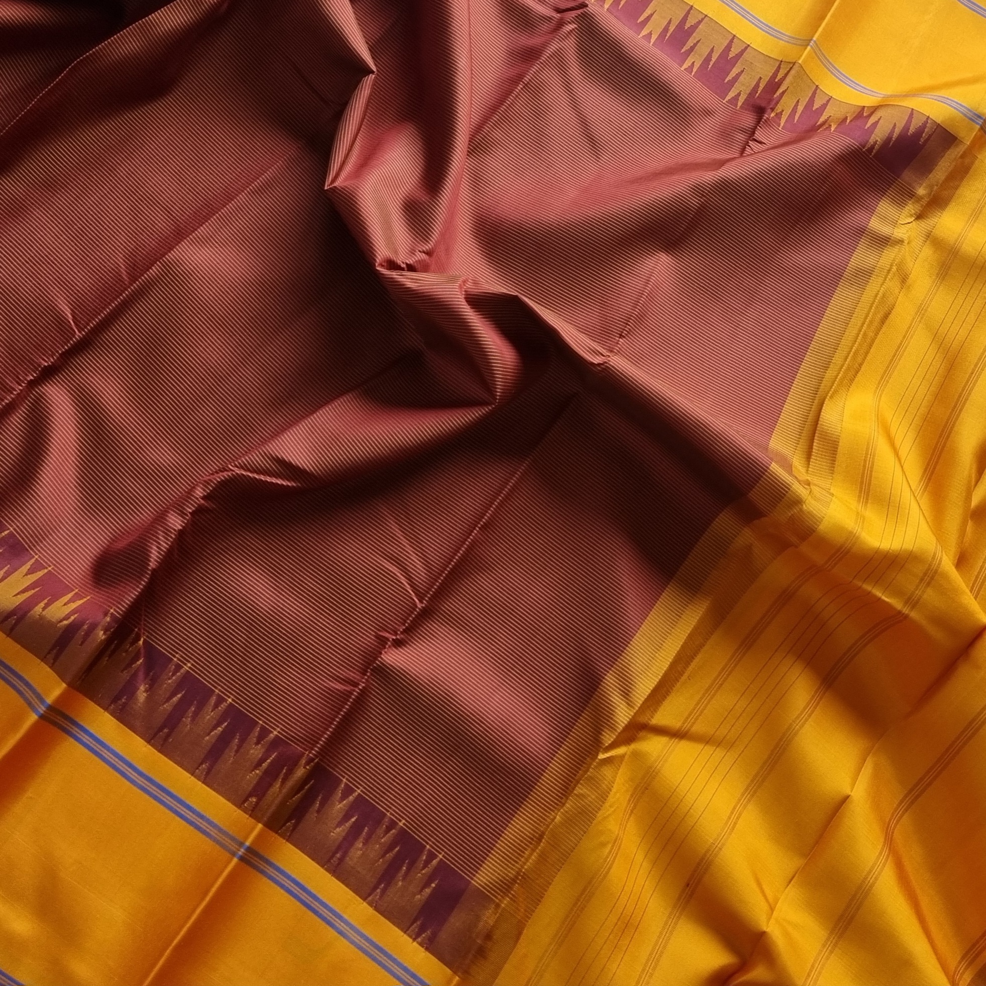 Kanjivaram Korvai brown stripes