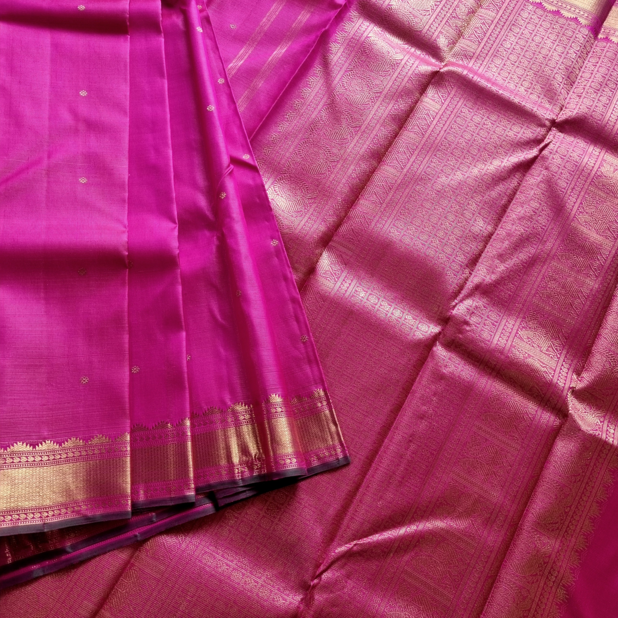 Kanjivaram Silk Vaira Oosi Rani pink