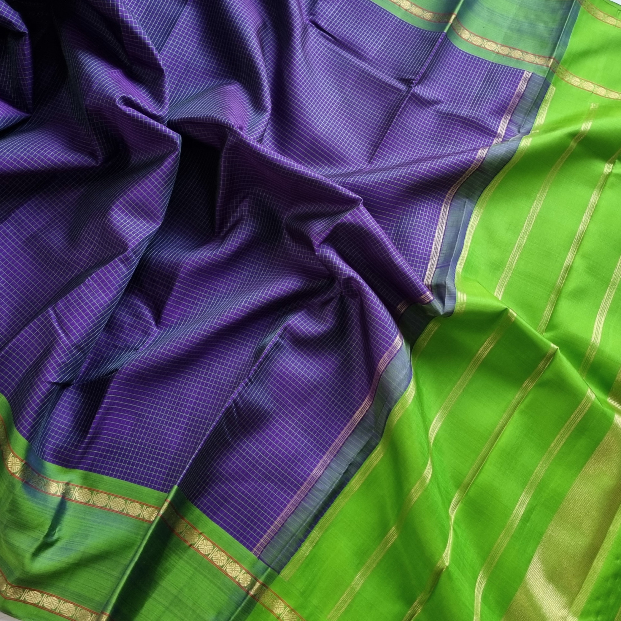 Kanjivaram Silk purplish blue muththu Kattam