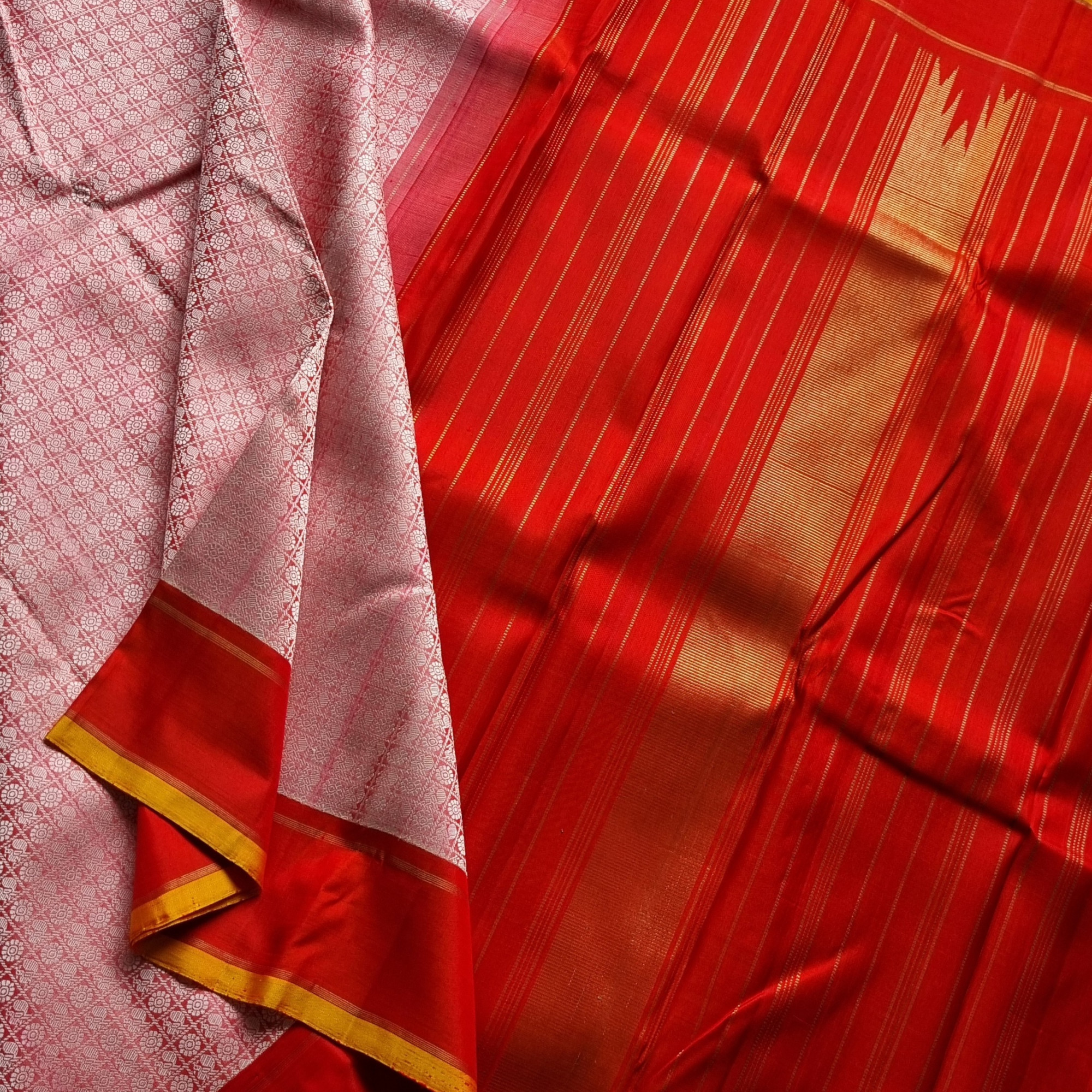 Kanjivaram Silk 1000 buttas pearl and red